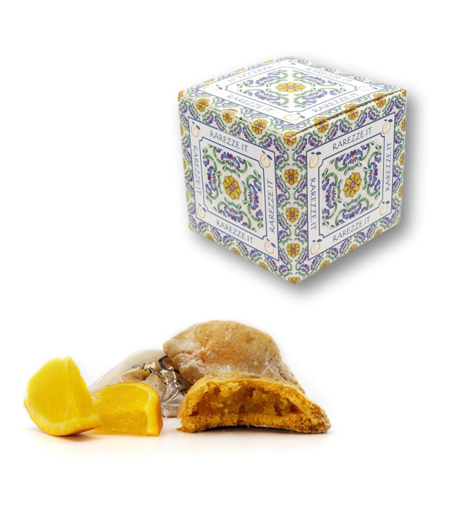 RAREZZE - Shortbread stuffed with Sicilian orange strictly handmade in a pretty decorated biscuit box (kg.1). Individually wrapped! RAREZZE: old artisanal pastry - Buy Online on GoSupps.com