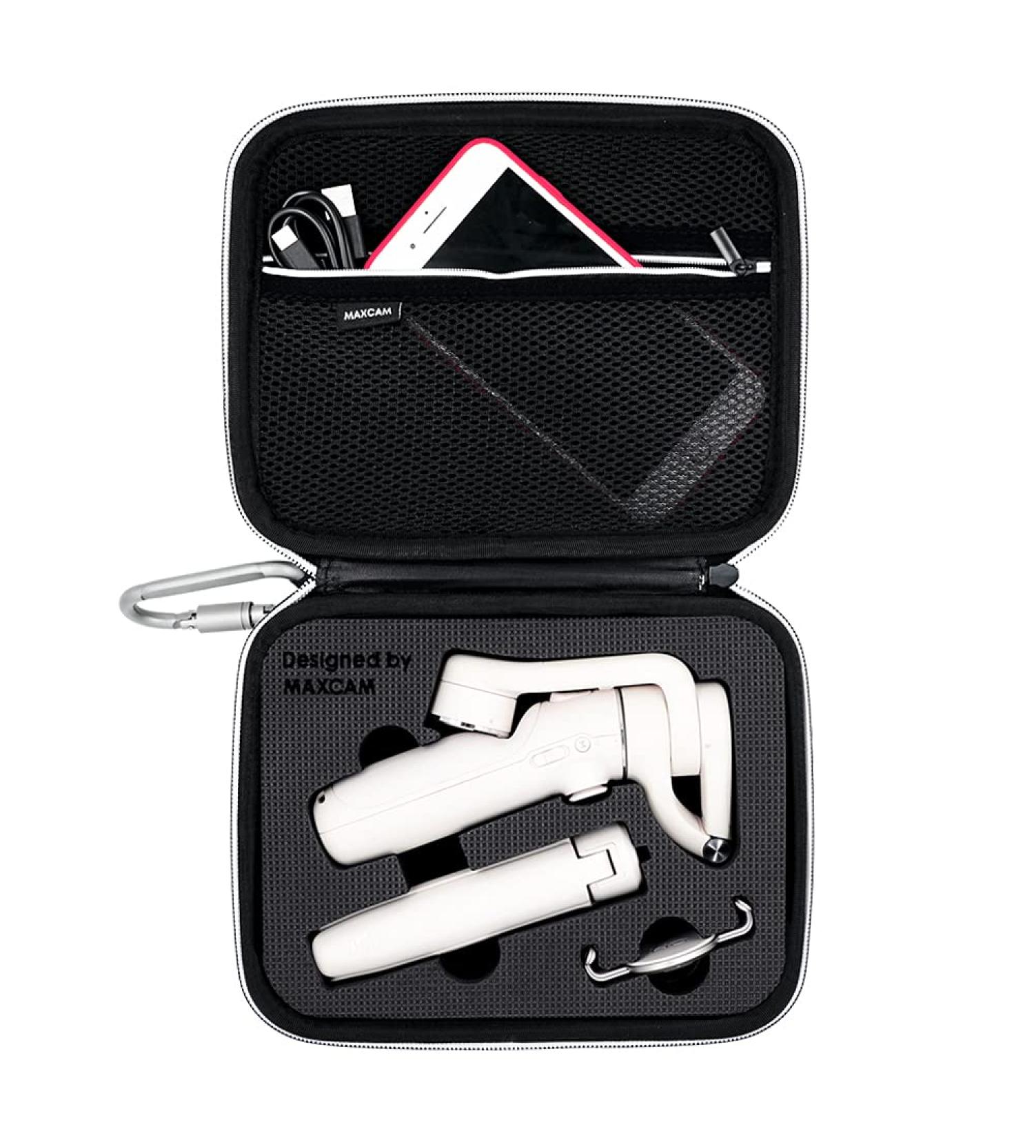 MAXCAM Carrying Case for DJI OM 5 + Magnetic Phone Clamp 2 + Grip Tripod Medium - Ultimate Travel Kit - Buy Online on GoSupps.com