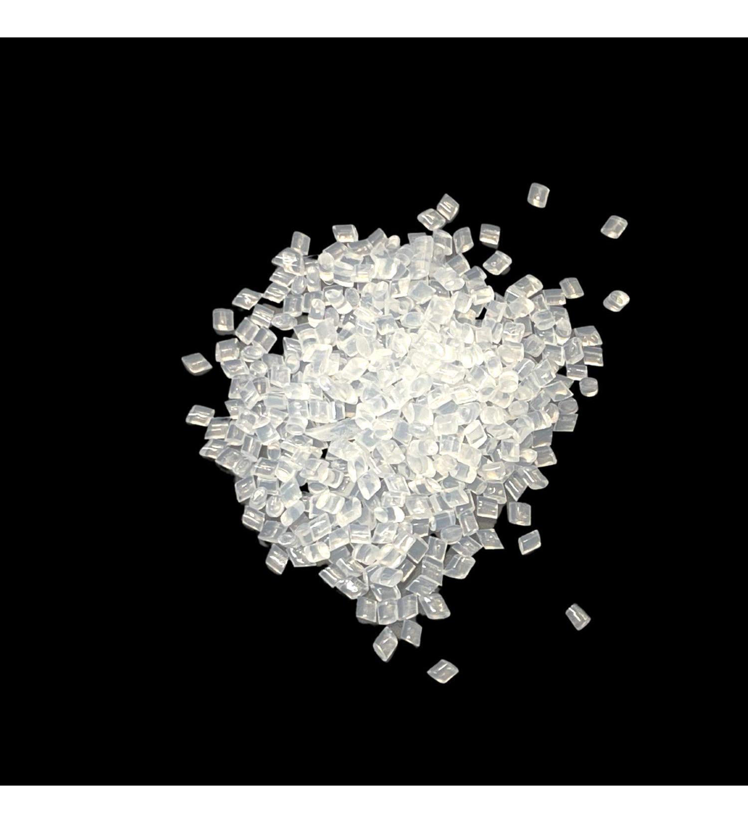 Kiara World Clear Italian Keratin Fusion Glue Beads Pellets Granules Transparent Tips for I/Tip Hair Extensions 100g - Buy Online on GoSupps.com