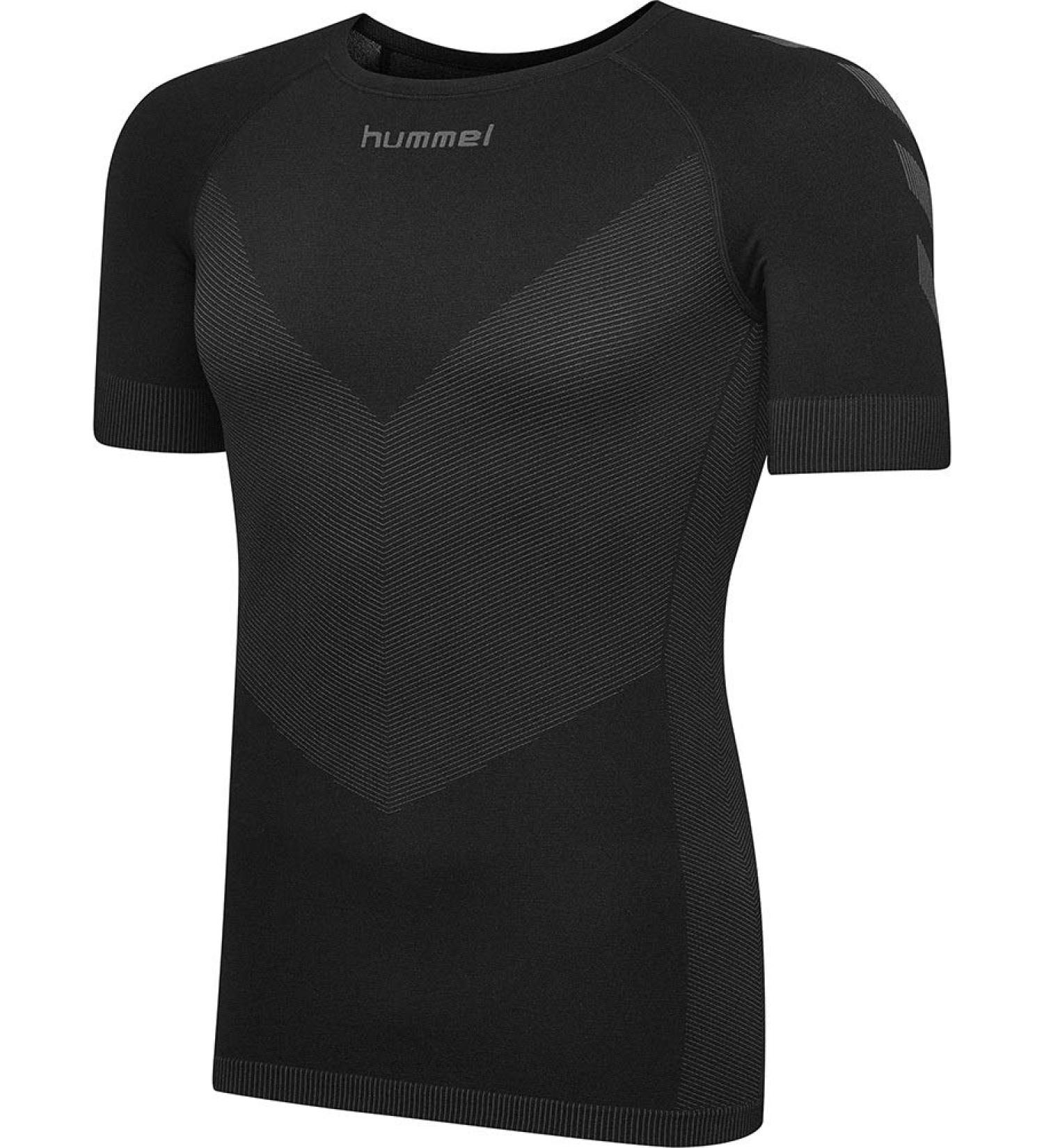 Buy Hummel Men's First Seamless Jersey S/S - XL/XXL - Black | International Shipping Available - Buy Online on GoSupps.com