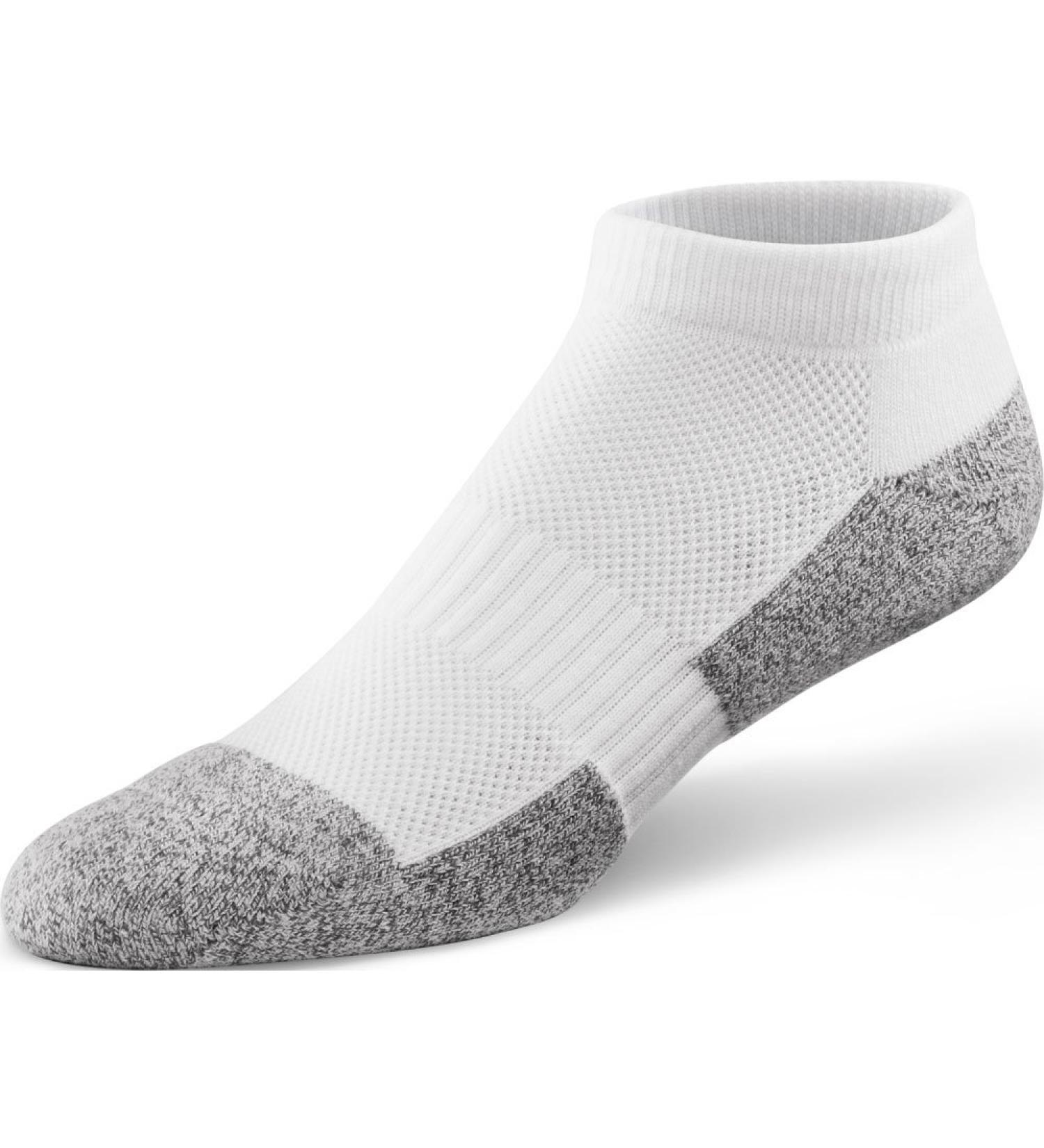 Dr. Comfort Diabetic No Show Socks Medium (Men s 8.5-10/Women s 9.5-11) White