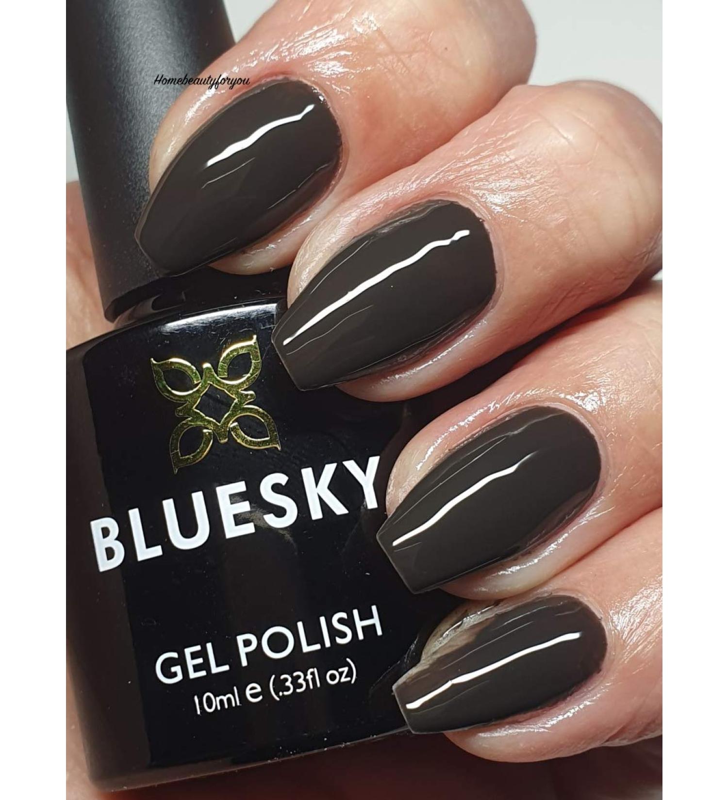 Bluesky Gel Polish DARK GREY Autumn Winter 2020 CHAMONIX AW2023 Lady Snow Nail UV/LED Soak Off