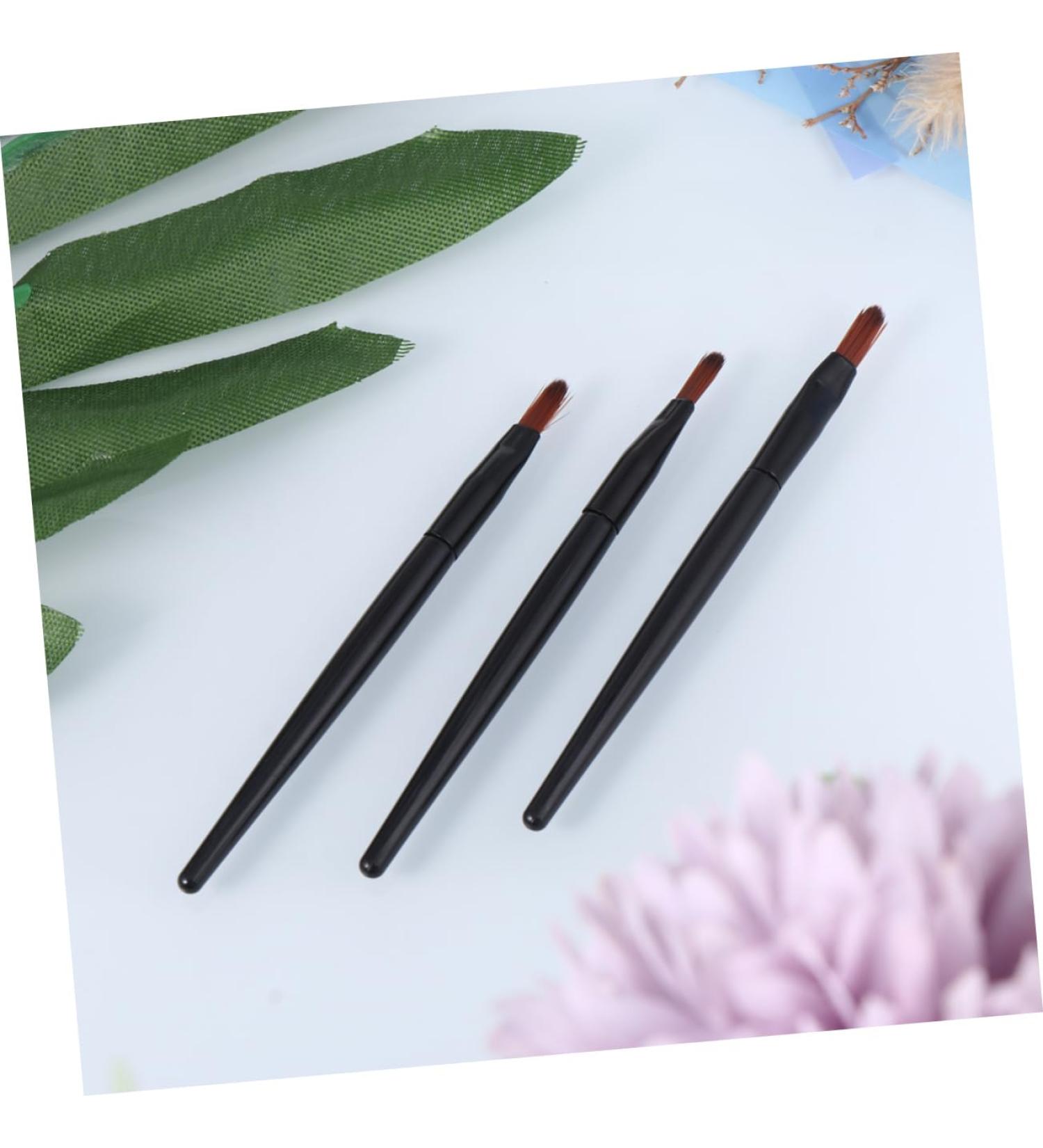 Buy 50pcs Lip Gloss Applicators | Lip Brush & Lipstick Applicator Tools for Flawless Makeup | Fast International Shipping - Buy Online on GoSupps.com