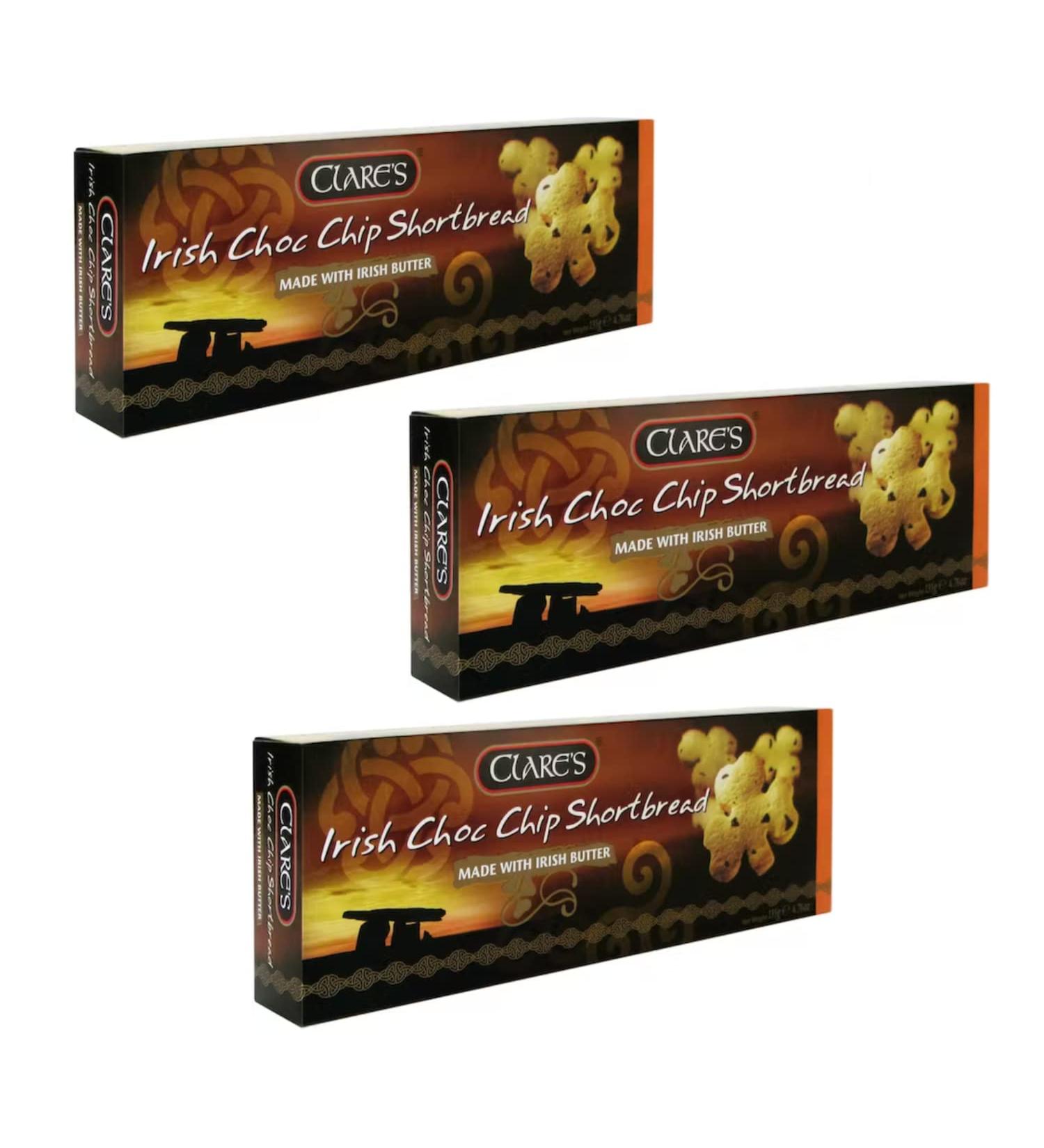 ANTICO CAFFE' NOVECENTO Clare's | Pure Butter & Chocolate Scottish Biscuits - 3 x 135g | Butter & Chocolate Chip Biscuits | Shamrock-Shaped Biscuit Box