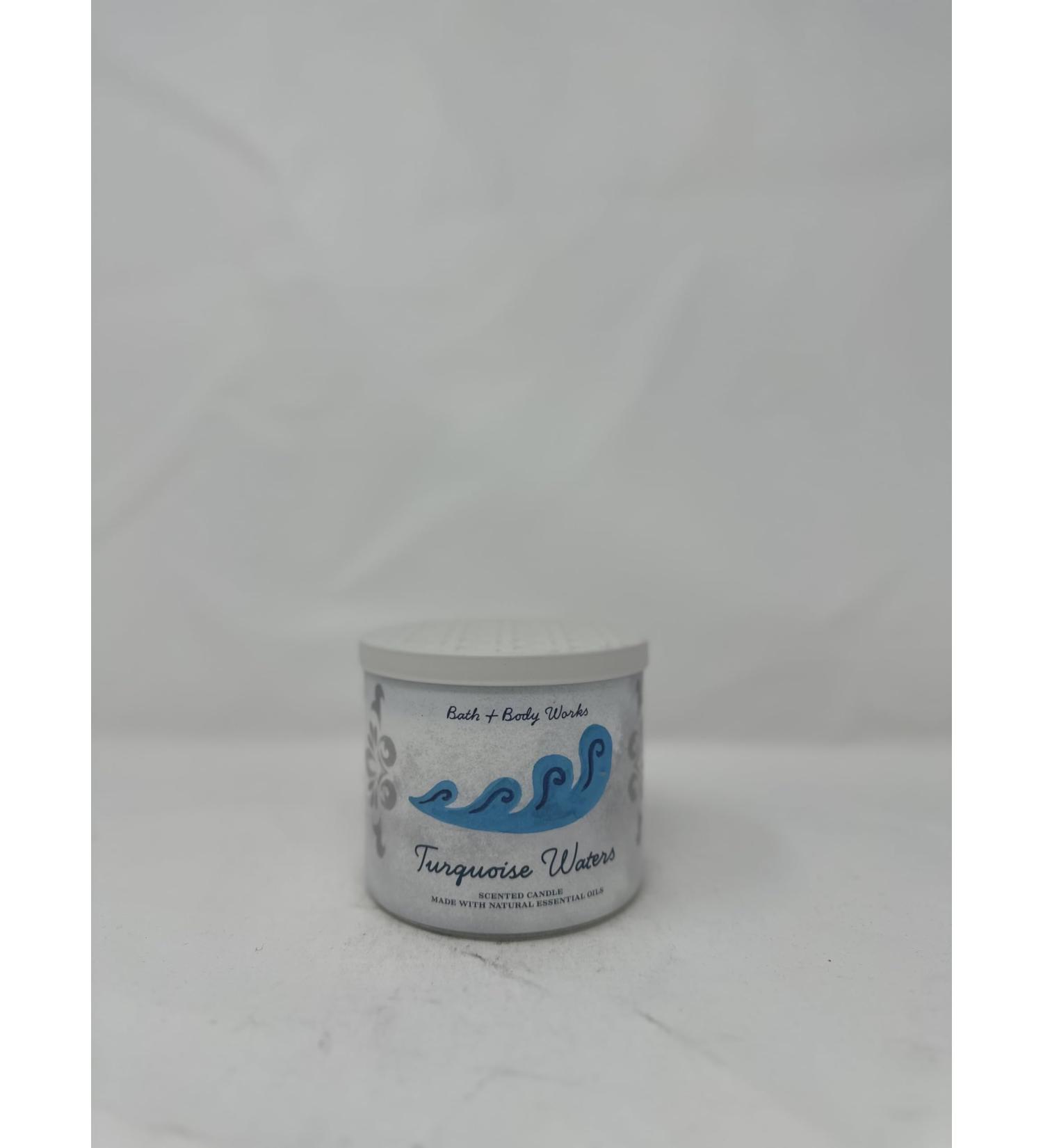 Turquoise Waters 3-Wick Candle 14.5 oz / 411 g Made with Natural Essential Oil
