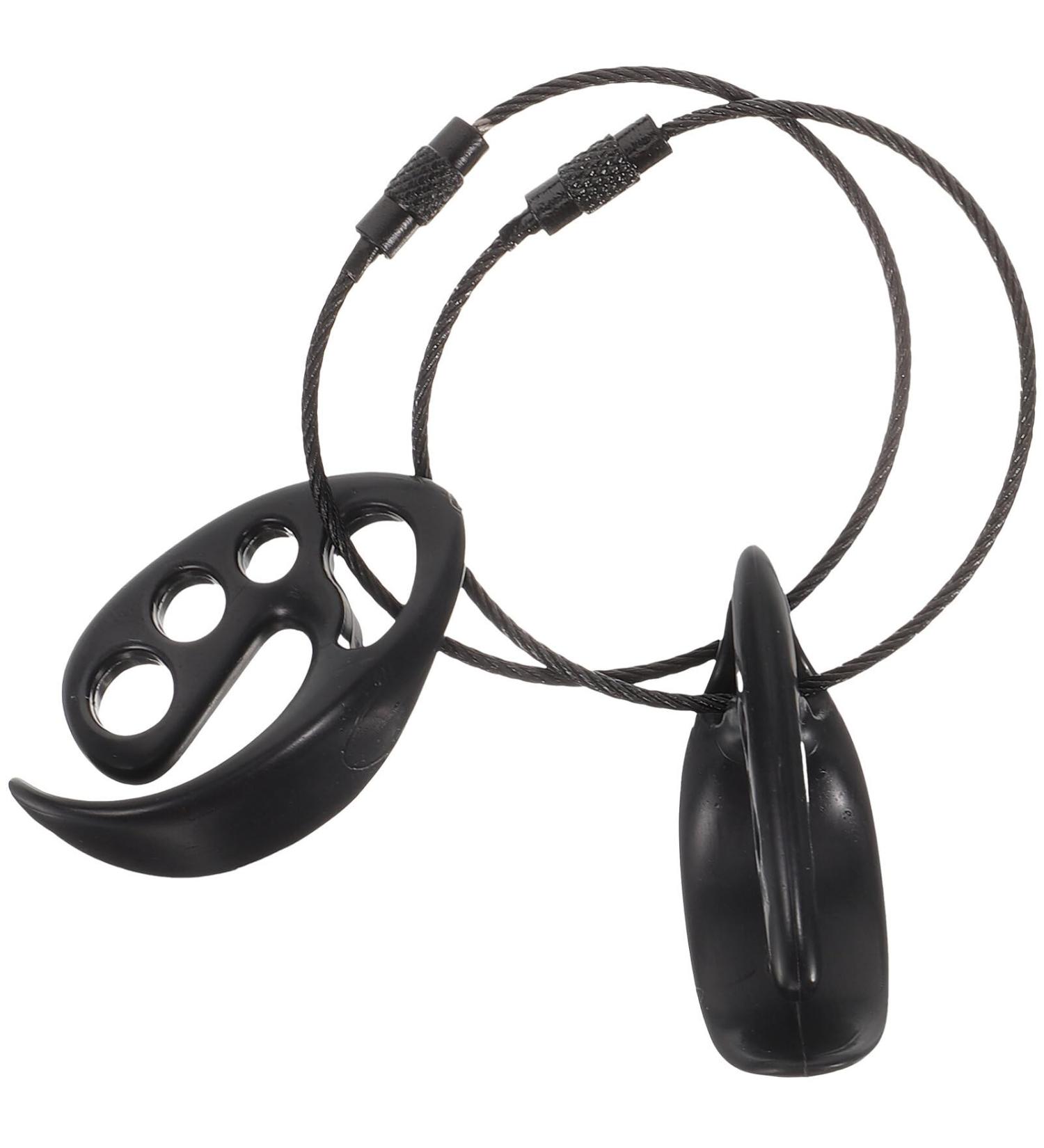 BESPORTBLE Flying Disc Clips - 2pcs Portable Outdoor Disc Holders & Clamps for Easy Carrying - Black - Buy Online on GoSupps.com