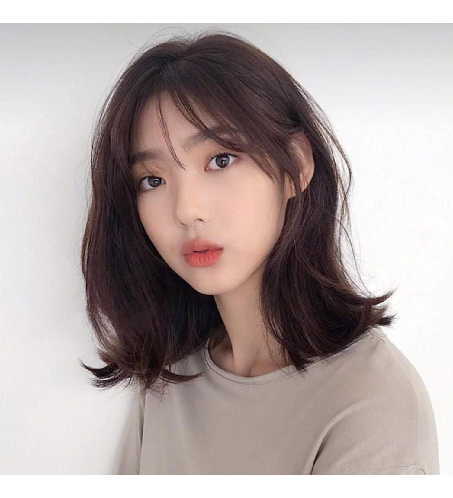 BGHJUE Realistic Short & Long Hair Wigs for Women - Perfect for Round Faces | International Shipping - Buy Online on GoSupps.com