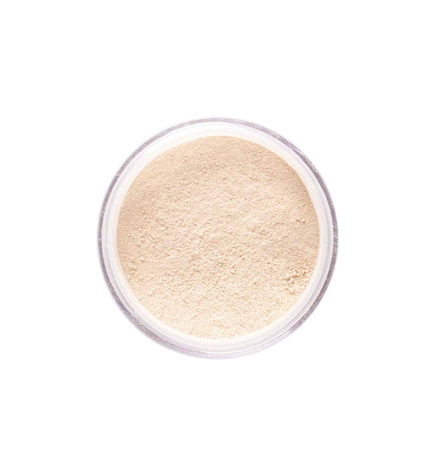 Translucent loose powder lightweight foundation for every type of skin.