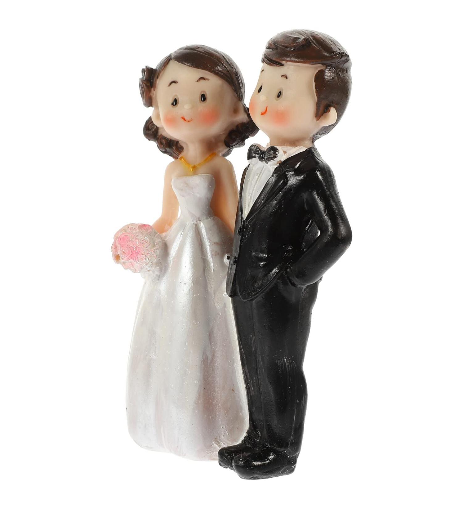 SAFIGLE Resin Couple Wedding Cake Topper Bride and Groom Figure Cake Decor Wear-Resistant Bride Groom Cake Topper Couple Figure Engagement Wedding Decor Anniversary Supply - Buy Online on GoSupps.com