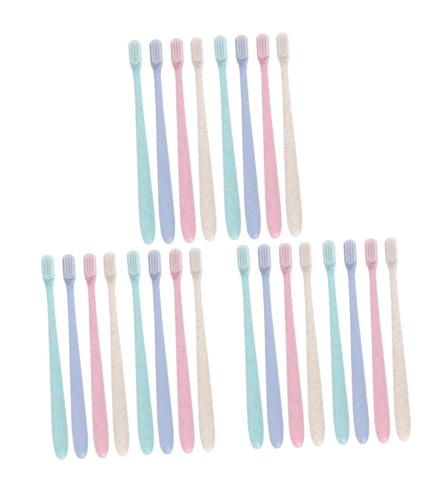 Buy Gatuida 8-Piece Travel Toothbrush Set - Portable Hanging Design with Caps - Ideal for Couples | International Shipping Available - Buy Online on GoSupps.com