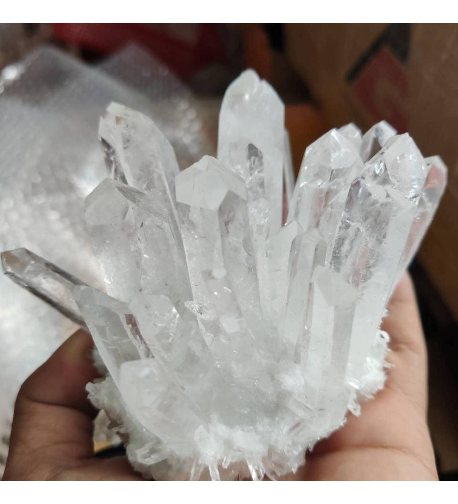 800g Quartz Crystal Clear Quartz Cluster Natural Quartz Chakra Reiki Balancing - Buy Online on GoSupps.com