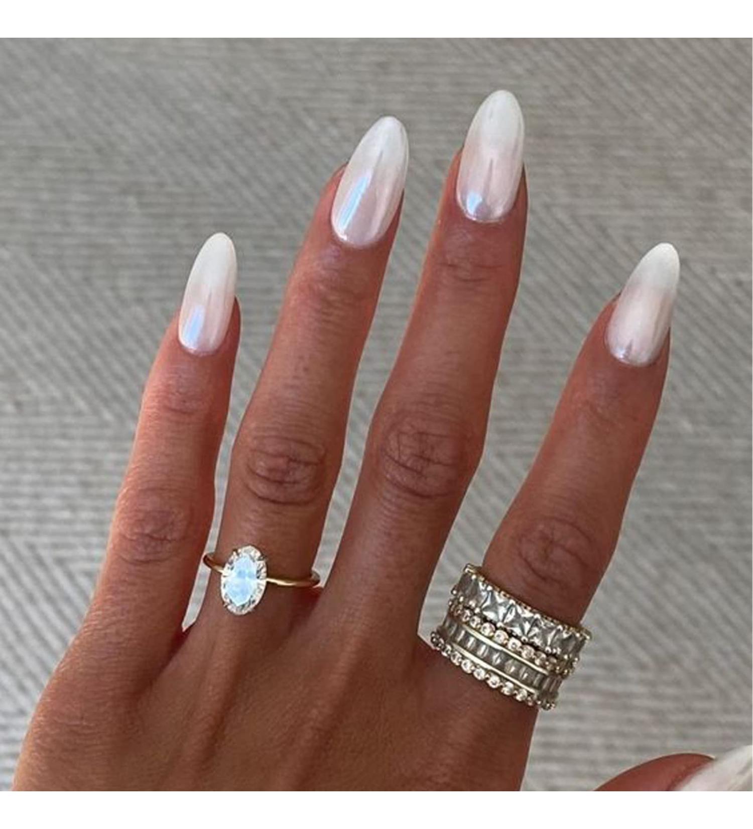 Almond White Chrome Press on Nails - 24PCS | Glossy Gel Finish | Reusable & Polish-Free | 12 Sizes | Canvalite - Buy Online on GoSupps.com