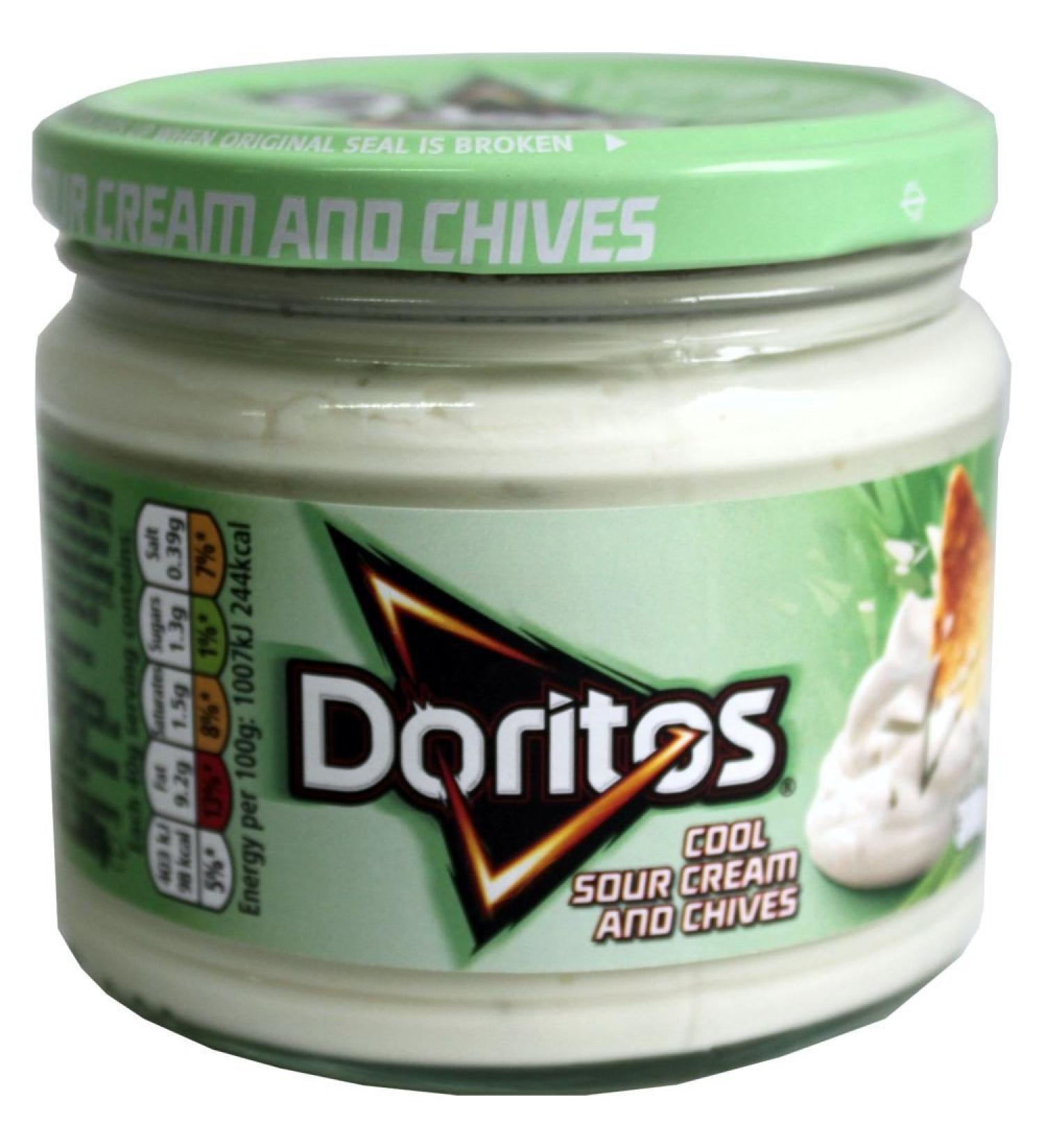 Doritos Doritos Nacho Chips Cool Sour Cream Sauce and Chives in a 300g glass jar (oxygen frame and chives)