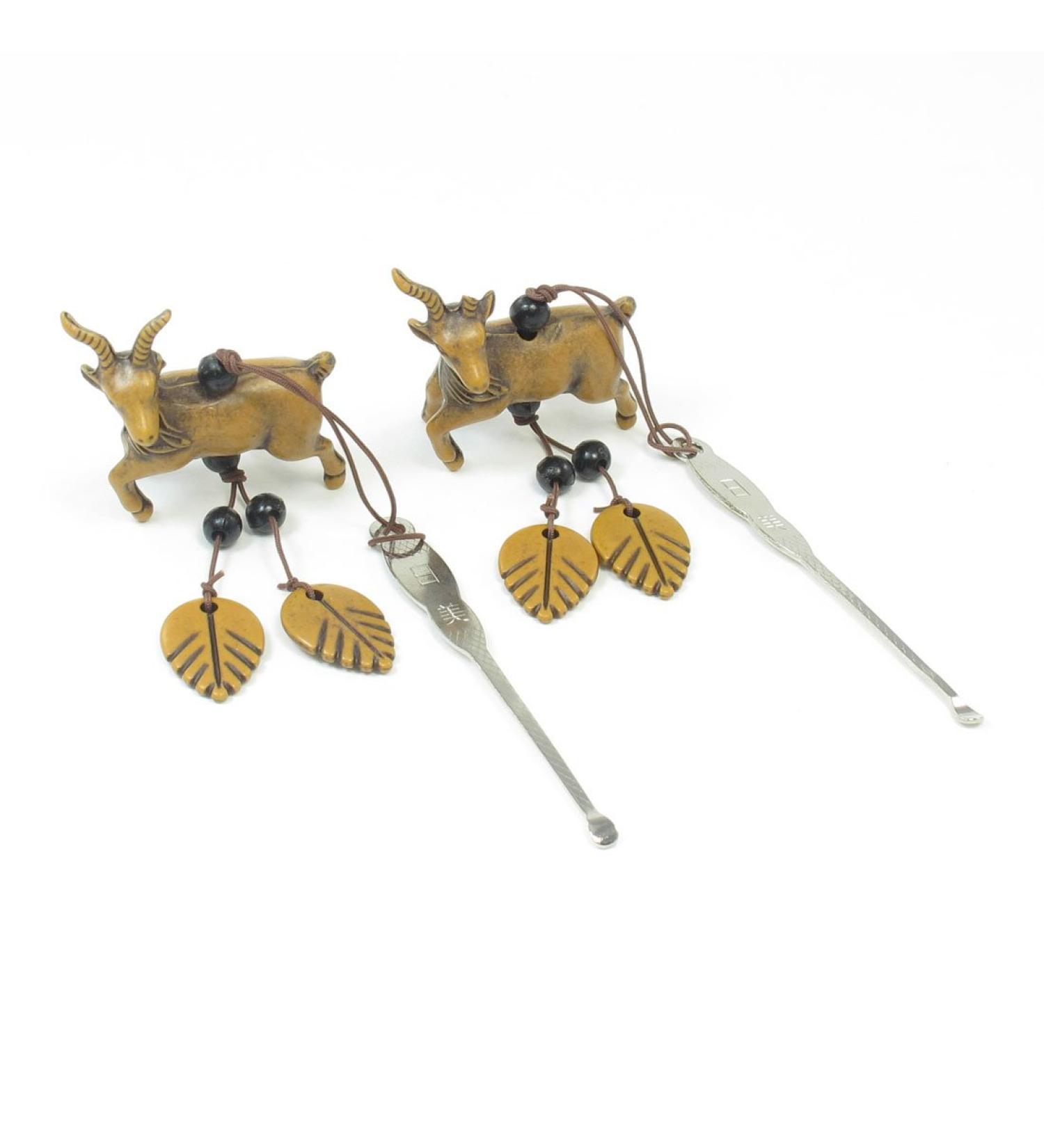 Qtqgoitem Beads Leaves Goat Pendants Steel Ear Pick Earwax Removal Cleaner Tool 2 Pcs (Model: 68b 430 bd8 74a b87)