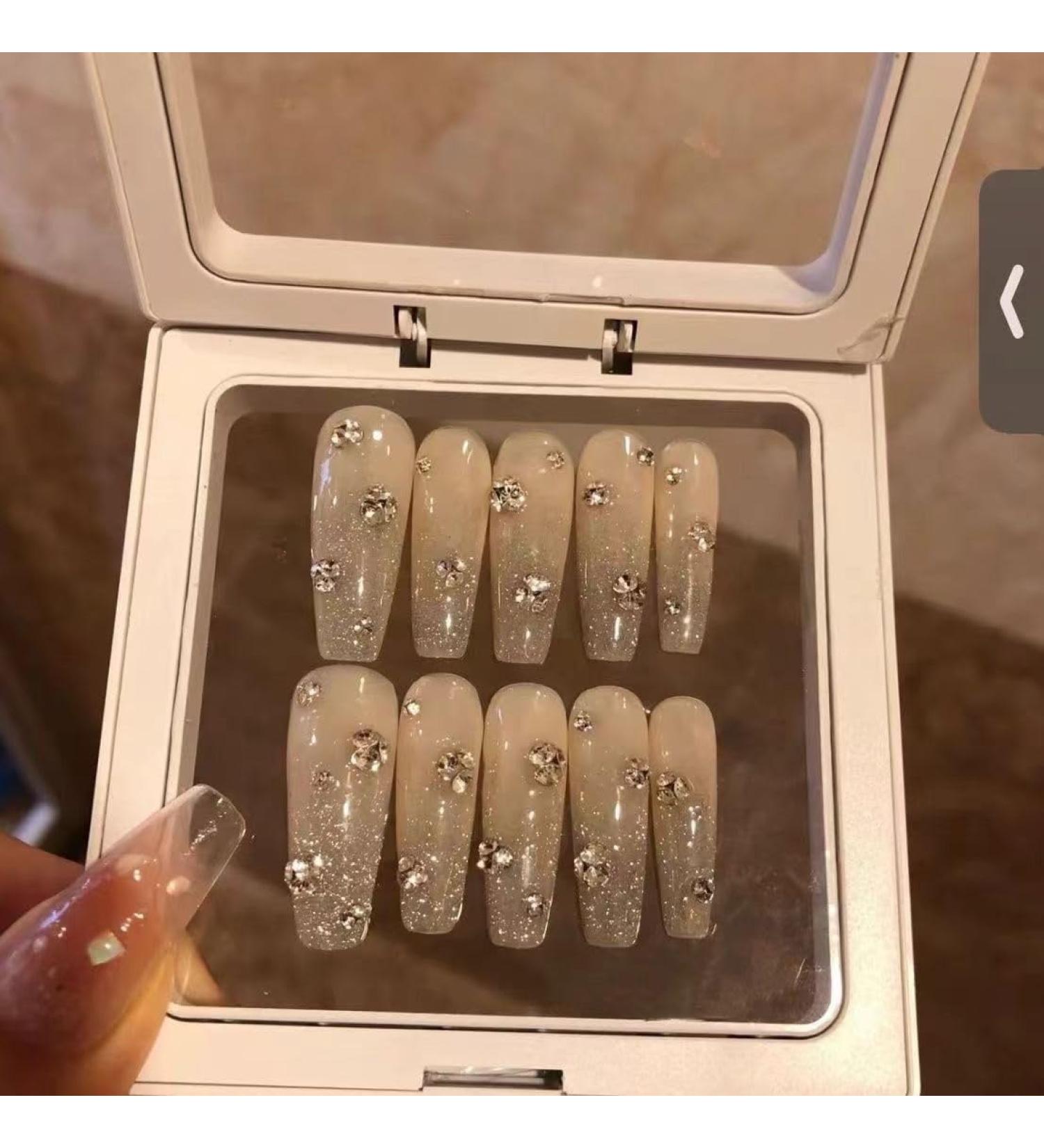Temperament-enhancing nail art fingertip nail art pile drilling and removable wearing nail.(M)