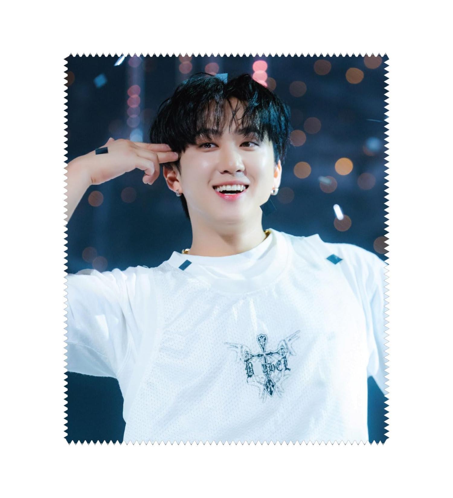 K-Star Glasses Cleaner - Changbin (Stray Kids) | Premium Eyewear Care for Fans - Buy Online on GoSupps.com