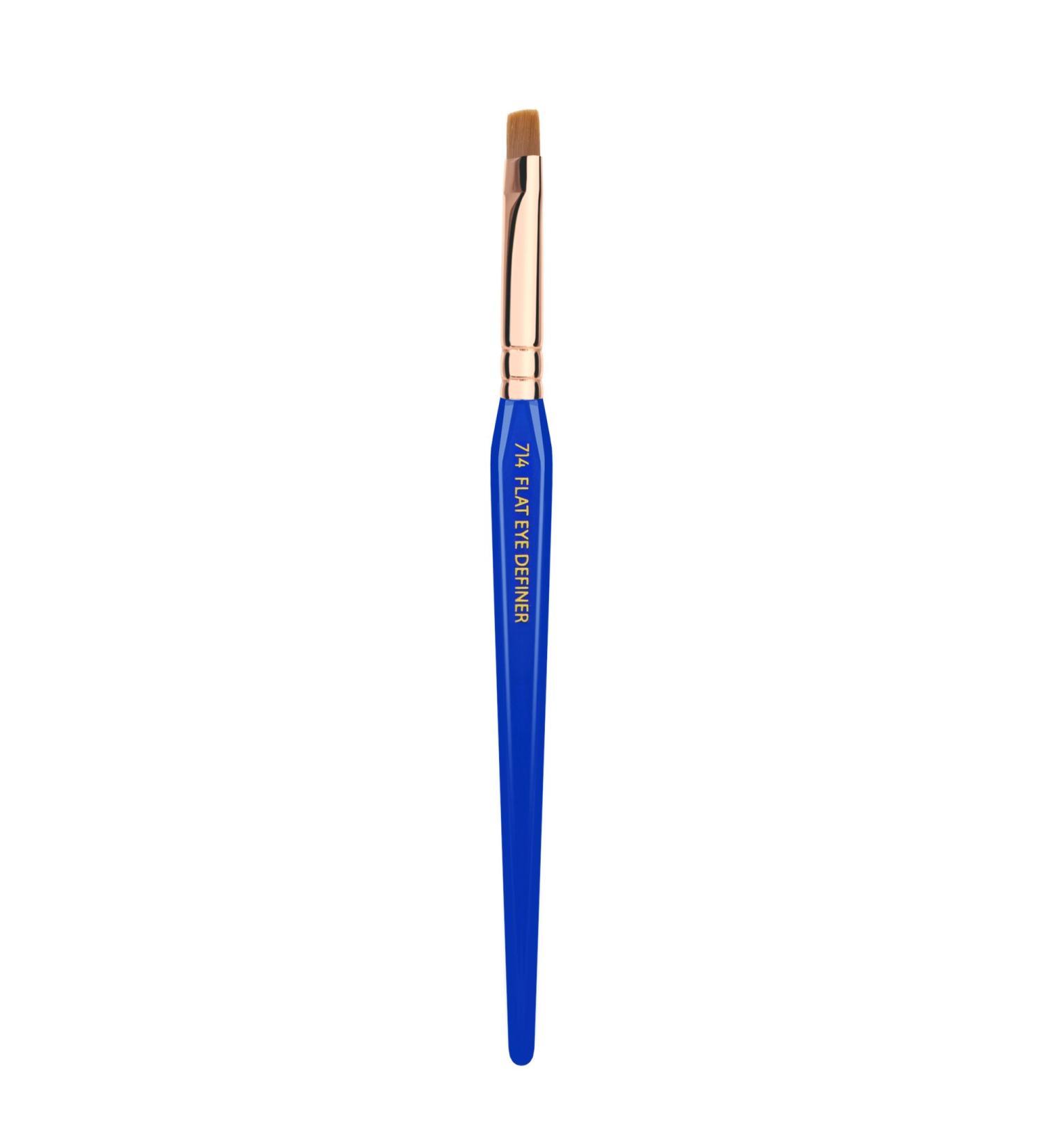 Bdellium Tools Golden Triangle 714 Flat Eye Definer - Vegan Soft Synthetic Makeup Brush for Smooth Application (Blue 1pc) - International Shipping Available - Buy Online on GoSupps.com