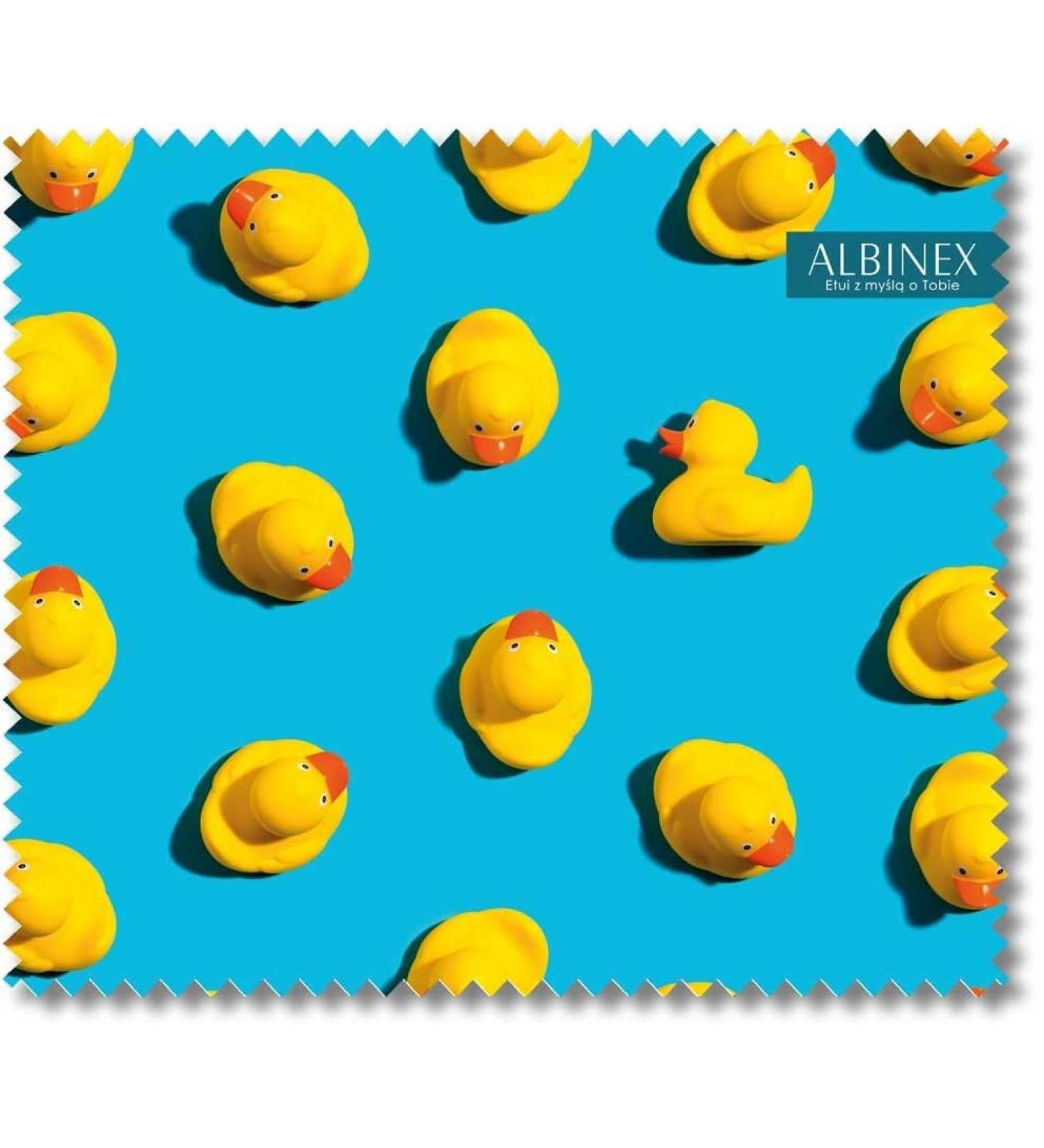 Beautiful microfiber glasses cleaning cloth 17.5 x 15.3 cm with rubber duck motif