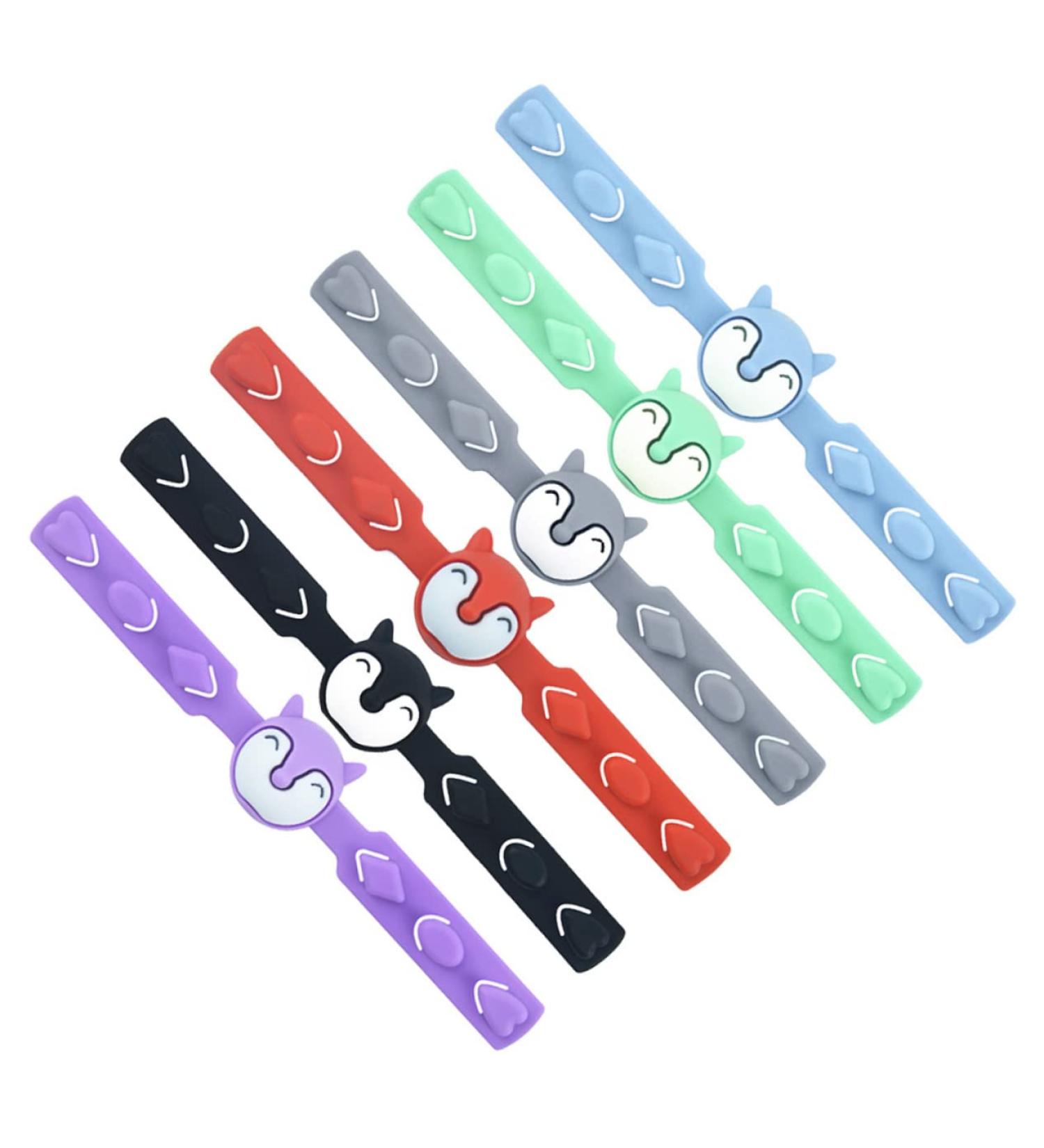 FOYTOKI Adjustable Cartoon Mask Hooks | Mask Accessories for Comfortable Wear | International Shipping Available - Buy Online on GoSupps.com