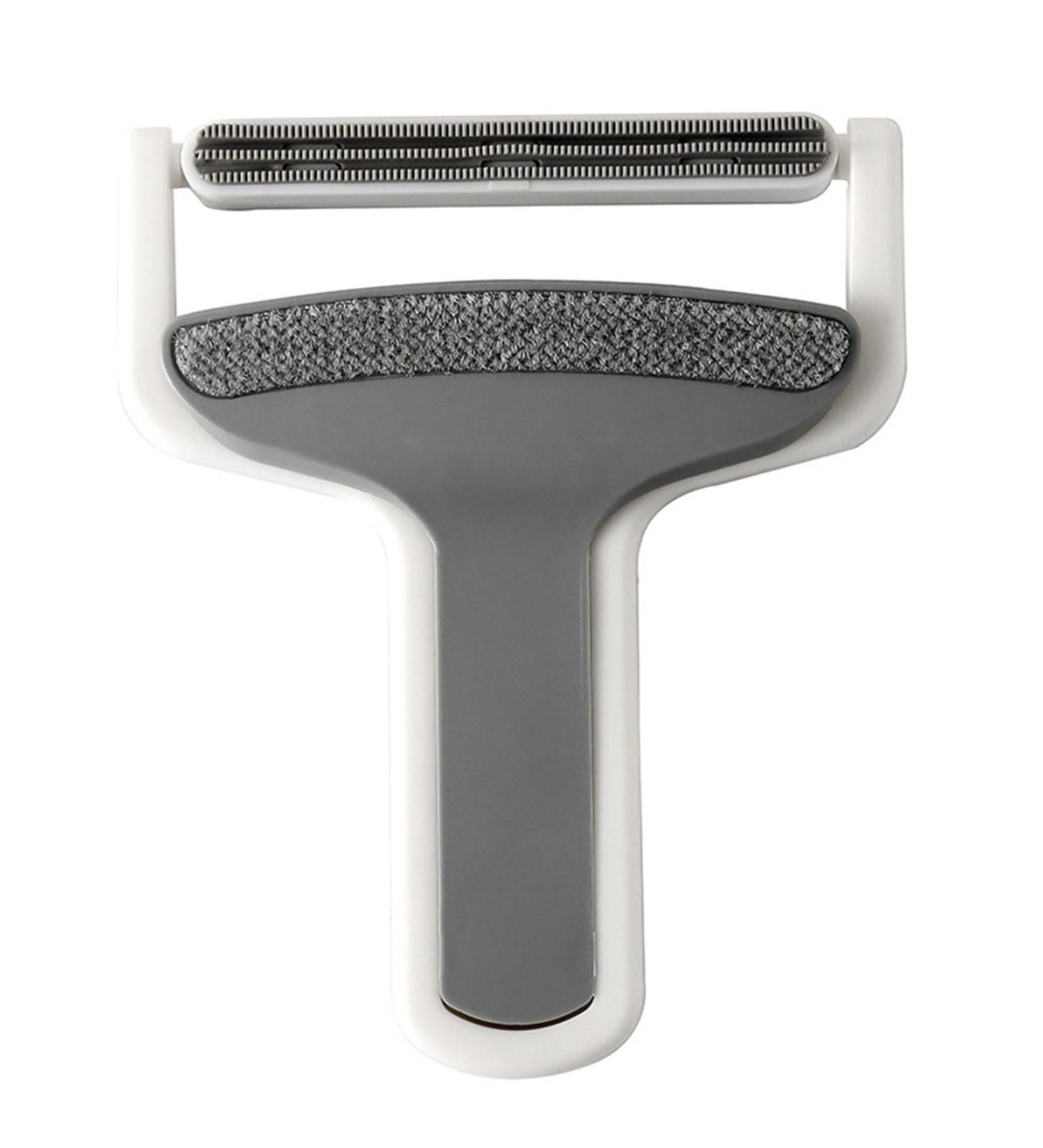 Shop Sakeiou Portable Manual Hair Remover - Double-Sided Tool for Carpet Clothing & Wool Coats | International Shipping Available - Buy Online on GoSupps.com