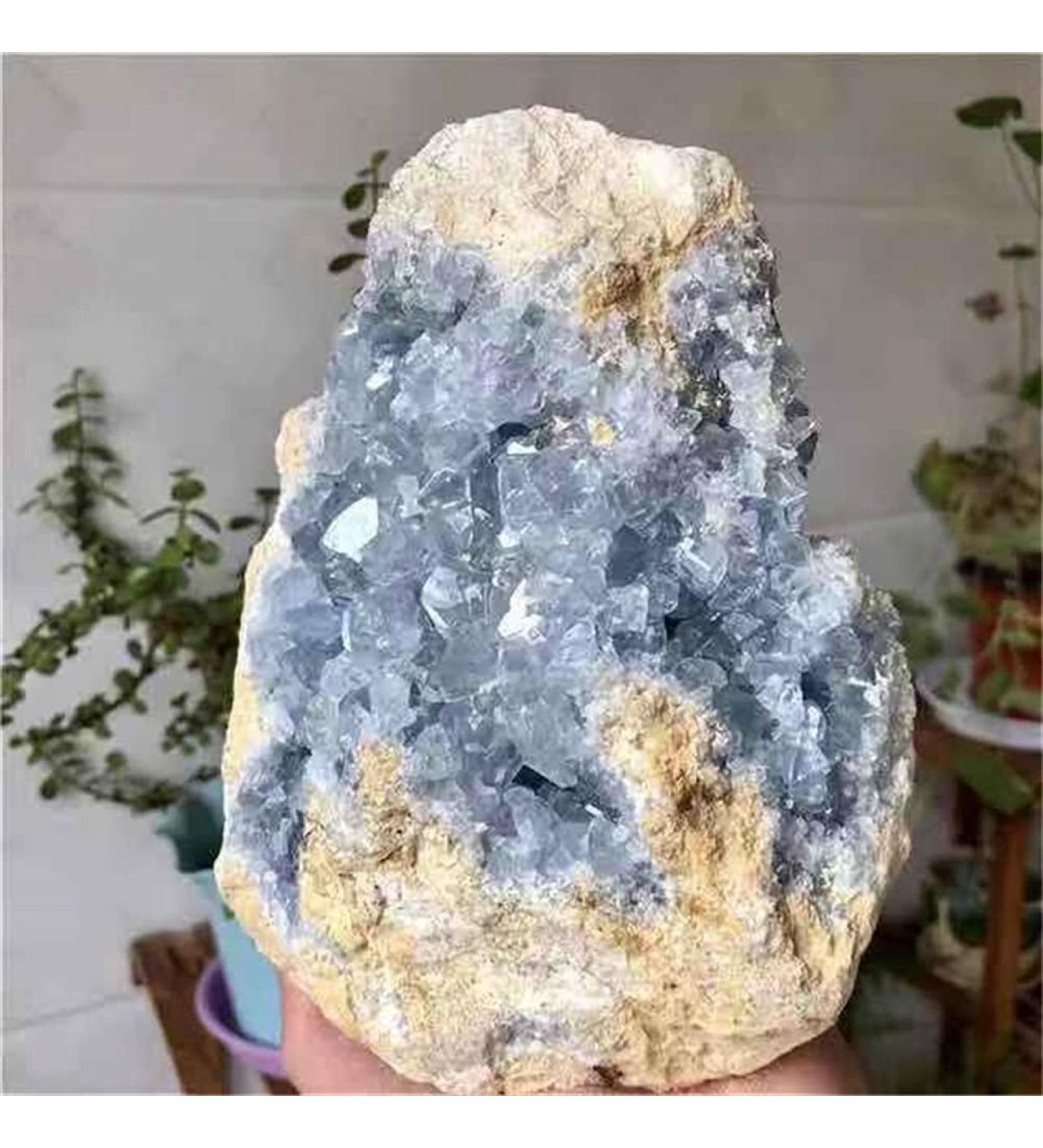 Natural Crystal Rough Stone 1pc Large Size Natural Raw Blue Celestite Geode Rough Stone Quartz Crystal Cluster 1300g-1800g for Decoration Balance Gemstone Decoration (Size : 1PC1300g-1400g) - Buy Online on GoSupps.com