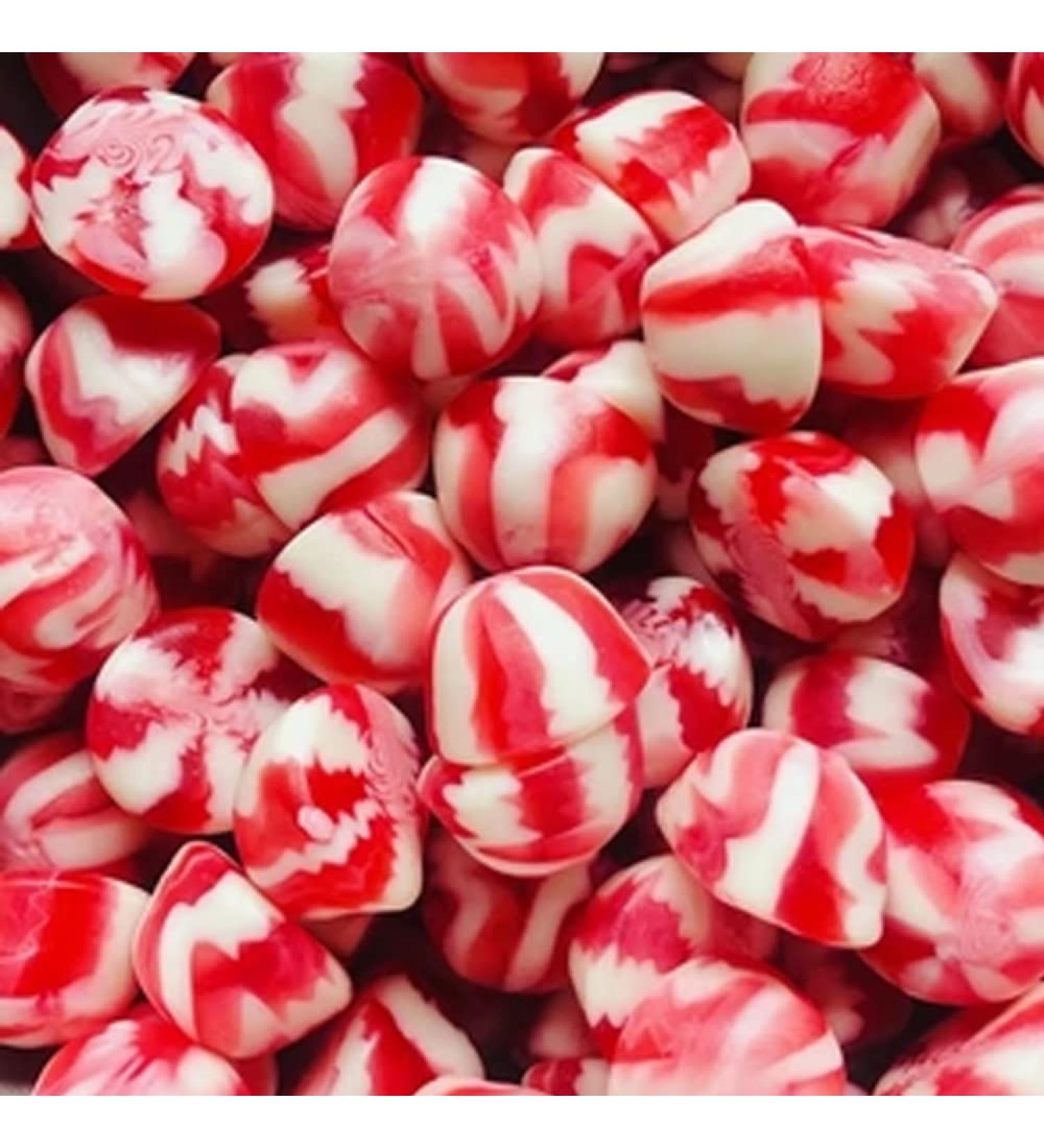 Strawberry Twist Kisses - Strawberry and cream flavour jelly sweets (500g Bag) - Buy Online on GoSupps.com
