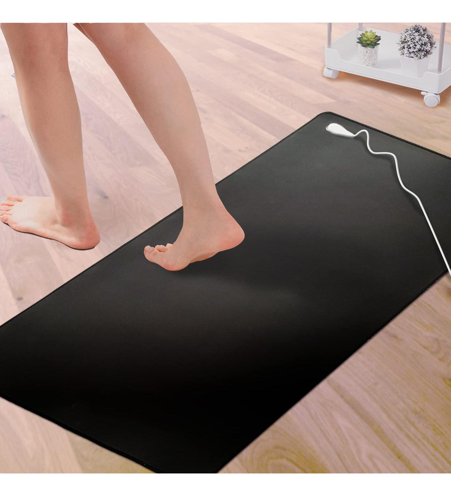 Universal Grounding Pad for Computer | Grounding Mat for Foot and Bed | Relieve Pain & Inflammation | Negative Ions | Carpel Tunnel Therapy | 39 x 11.8 - Buy Online on GoSupps.com
