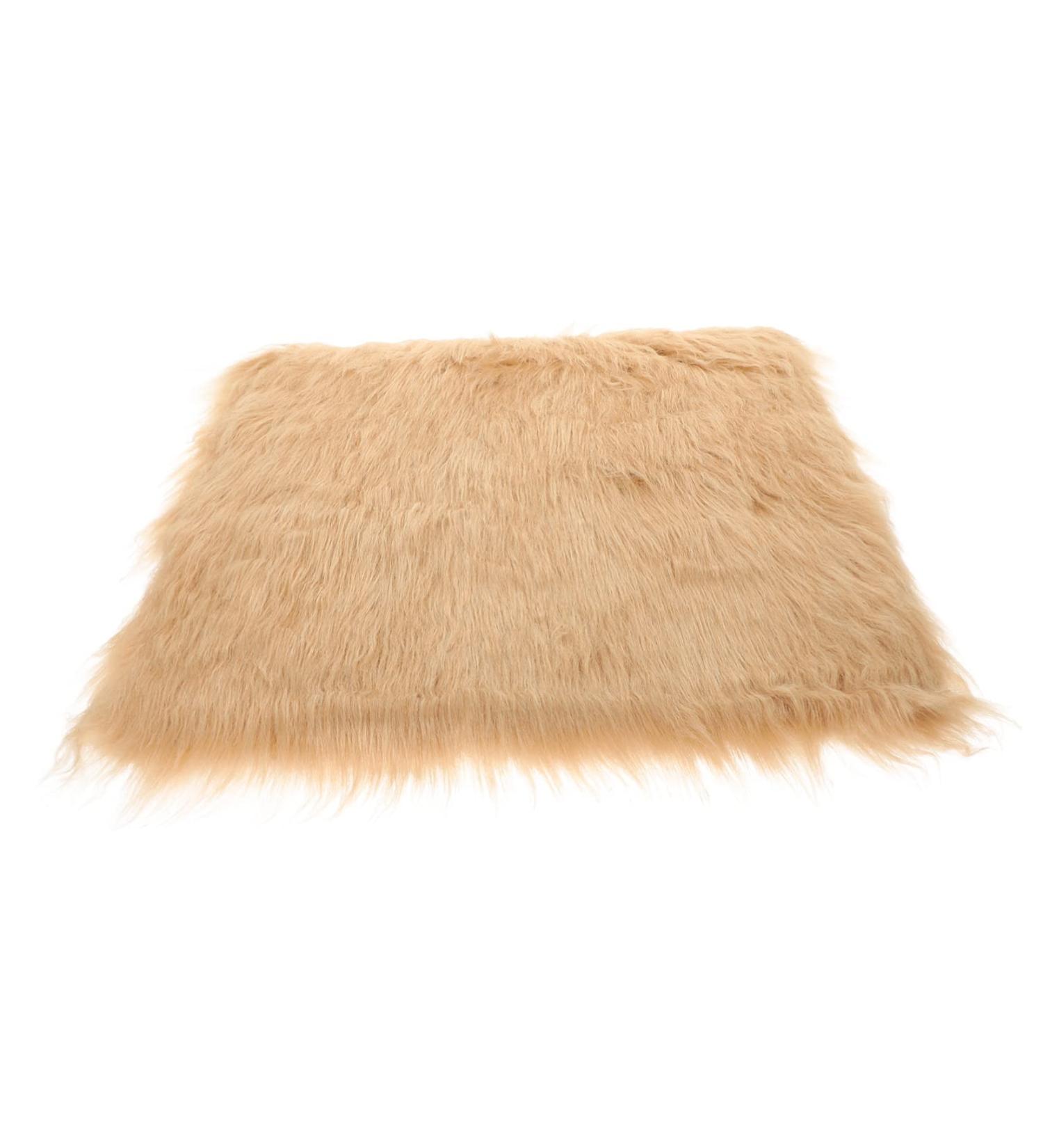 OSALADI Nail Plush Pad Jewlery Decor Salon Accessory Jewelry Display Mat Plush Nail Cushion Nail Display Cushion Chic Nail Art Display Mat Jewelry Display Prop Faux Fur Mat Photo Manicure - Buy Online on GoSupps.com