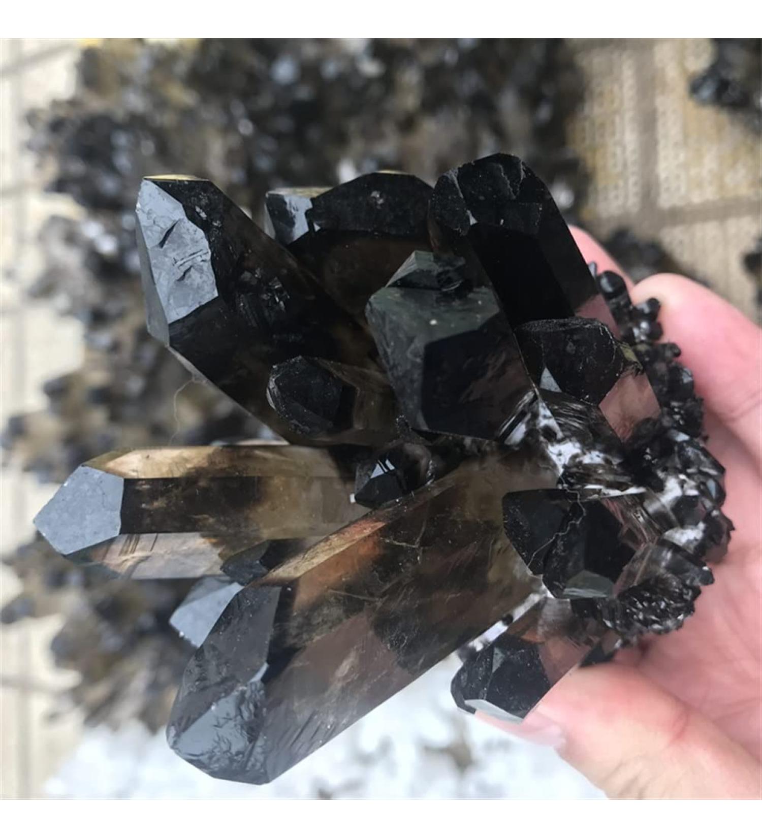 Natural Crystal Rough Natural Crystal Cluster Amethyst Specimen ore Purple Black Quartz Stone Original Crystal Home Decoration NaturalReiki Decoration (Color : Black Size : 600-700g) 600-700g Black - Buy Online on GoSupps.com