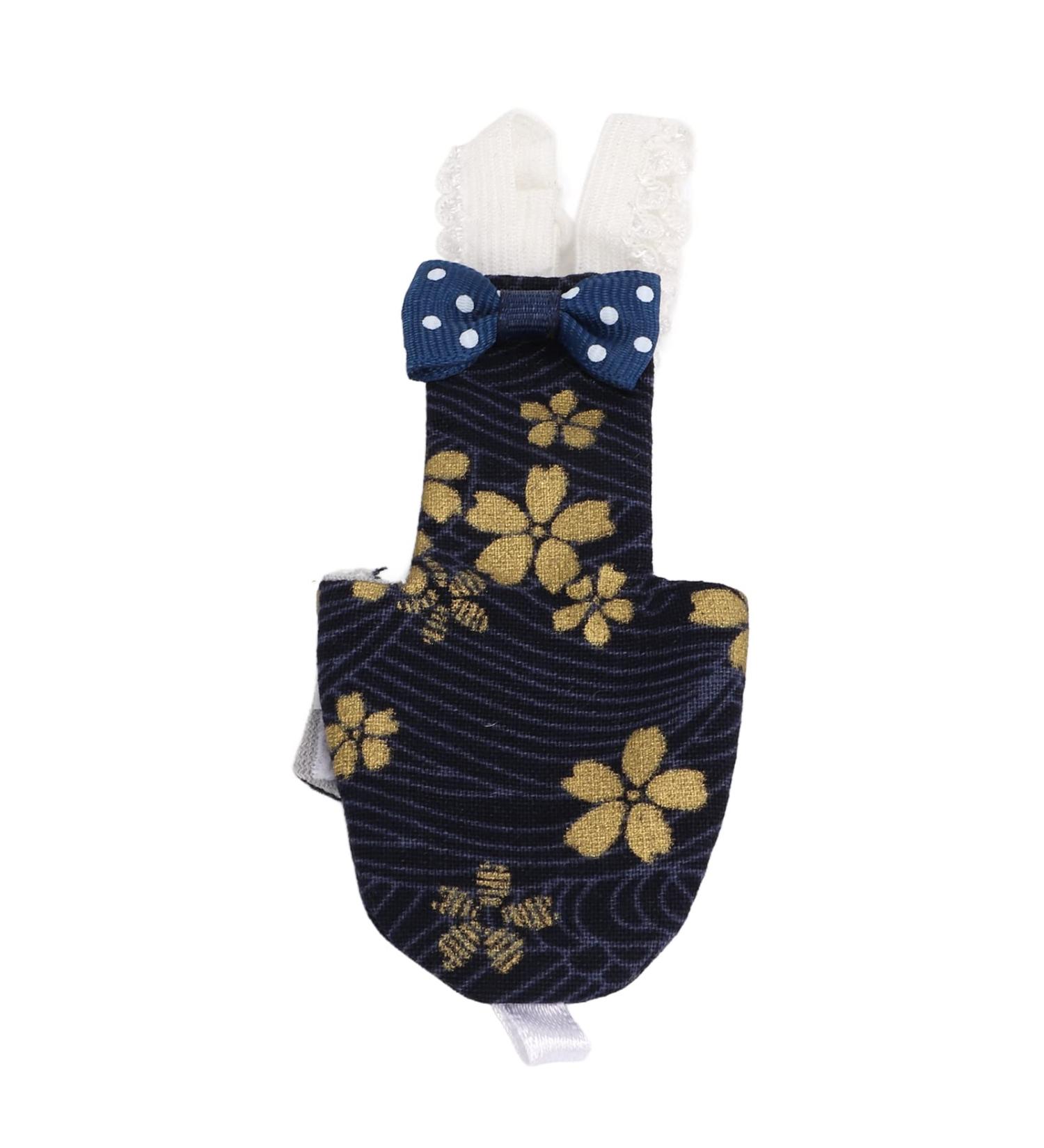 01 02 015 Parrots Diaper Golden Flower Pattern Washable Pet Bird Nappies Soft Reusable Elastic for Budgies for Macaw for Cockatiels(L Tibetan Golden Flower) - Buy Online on GoSupps.com
