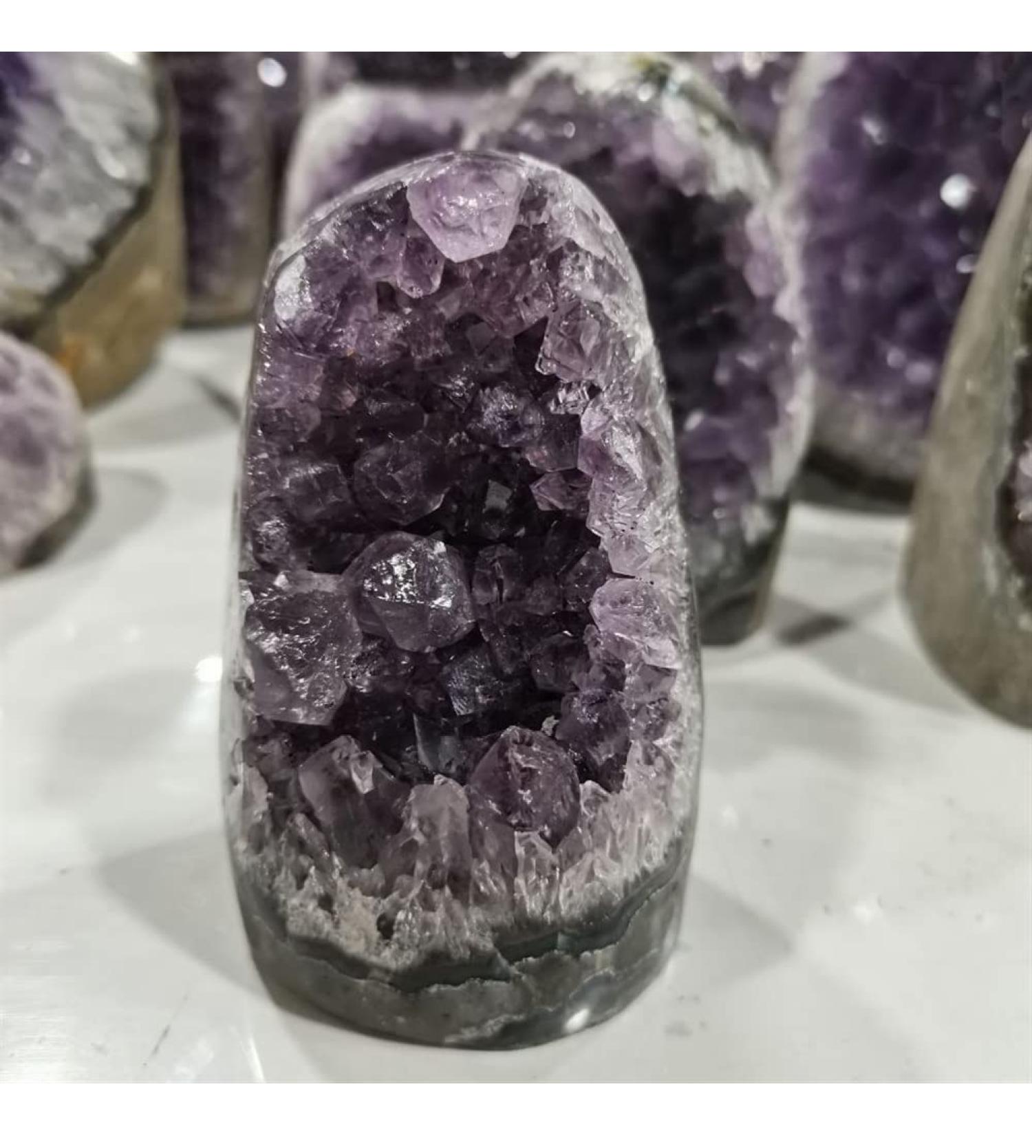 Specimen Healed Natural Deep Purple Quartz Uruguayan Amethyst Cluster Healthy Stone Crystal Cluster Office Ornaments As a Gift FZUGEDRLI (Size : 400-450g) - Buy Online on GoSupps.com