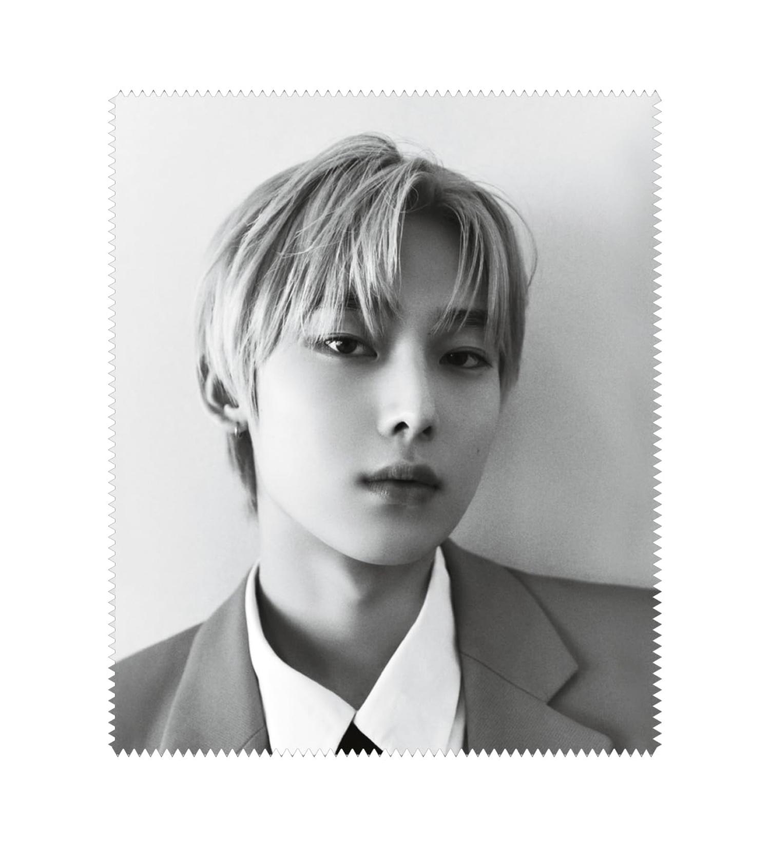 K-Star Glasses Cleaner - SUWOO (ENHYPHEN) | Premium Lens Cleaning Solution for Crystal Clear Vision - Fast International Shipping - Buy Online on GoSupps.com