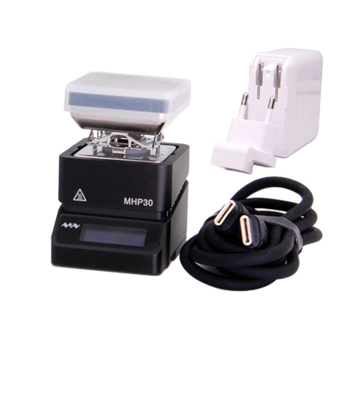 MHP30 Mini Heating Plate - SMD PCB Preheater for LED Stripes Remover | 30x30mm | Constant Temperature Control - Buy Online on GoSupps.com