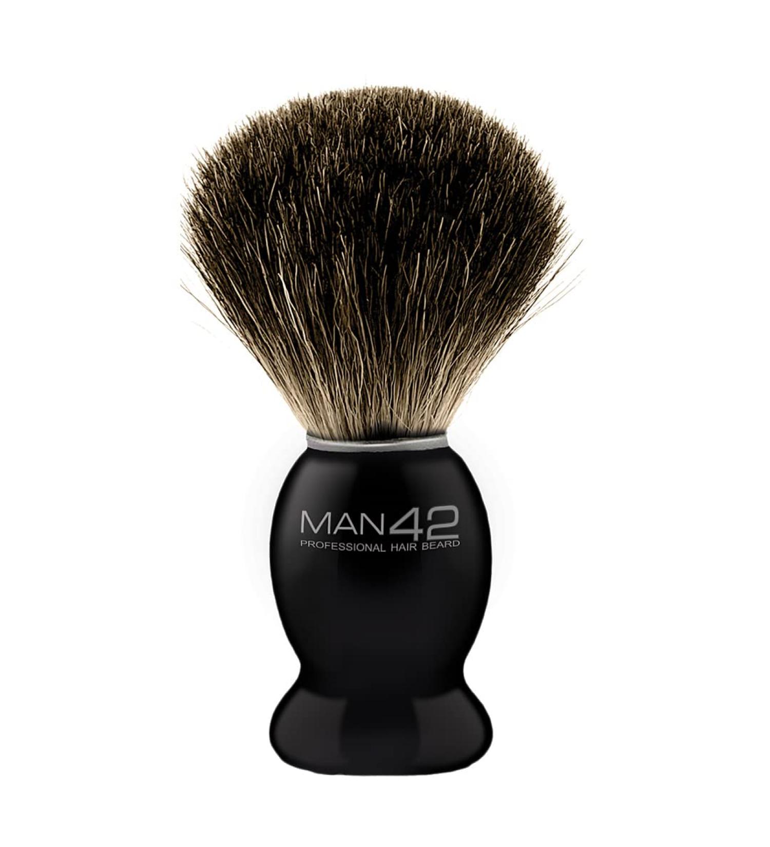 MAN42 shaving brush with badger bristles black