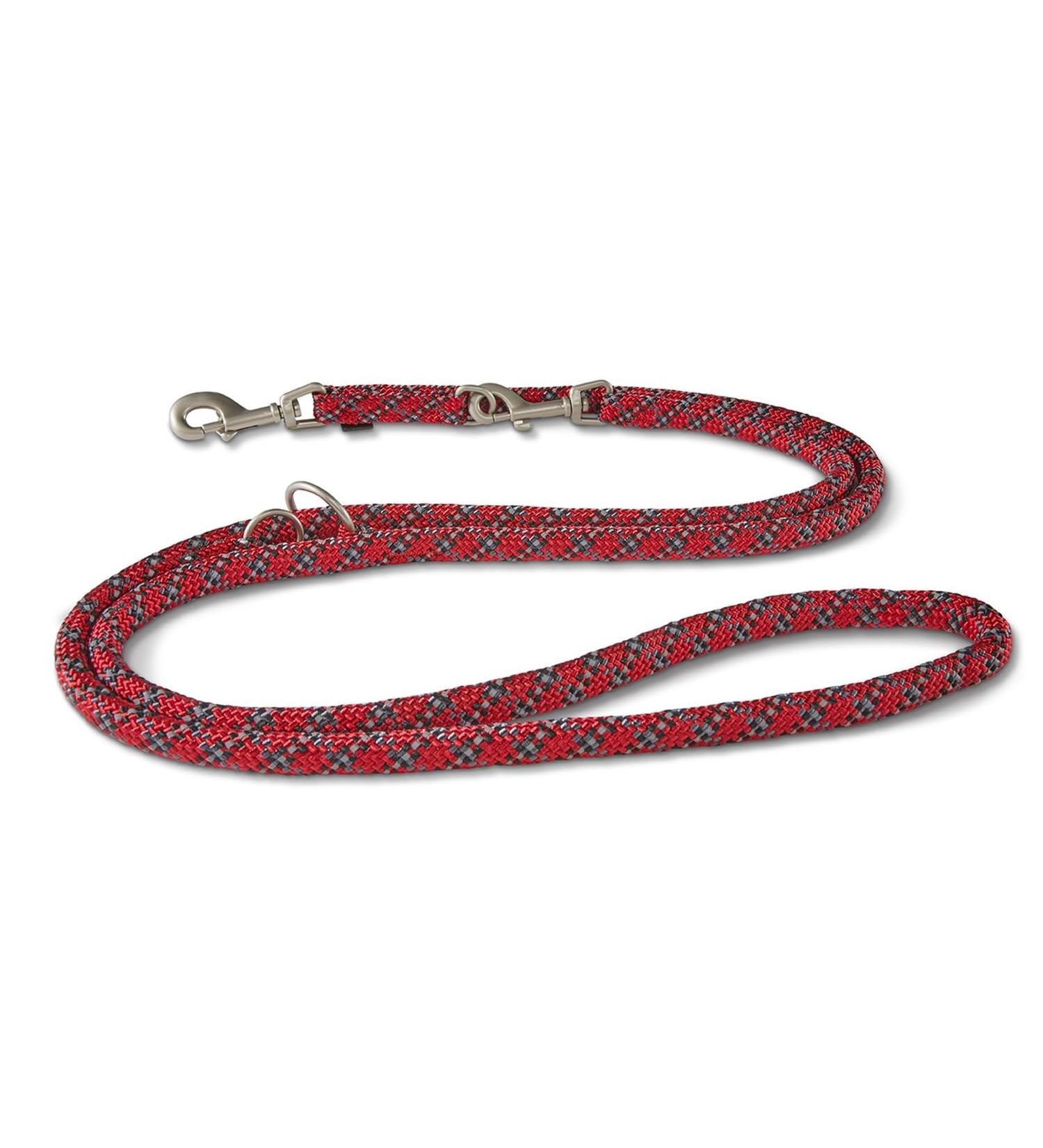 Wolters leash Everest reflective size: 300 cm x 9 mm colour: red/black 300 cm x 9 mm red/black