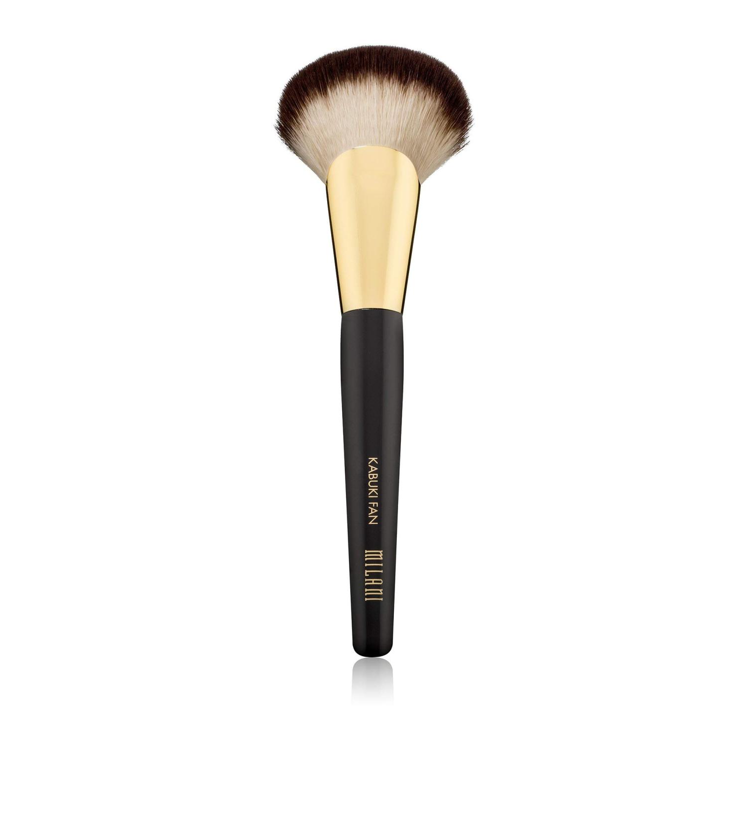 Milani Kabuki Fan Brush - Cruelty-Free Face Brush to Apply Loose & Pressed Powders - Made with High-Grade Synthetic Bristles