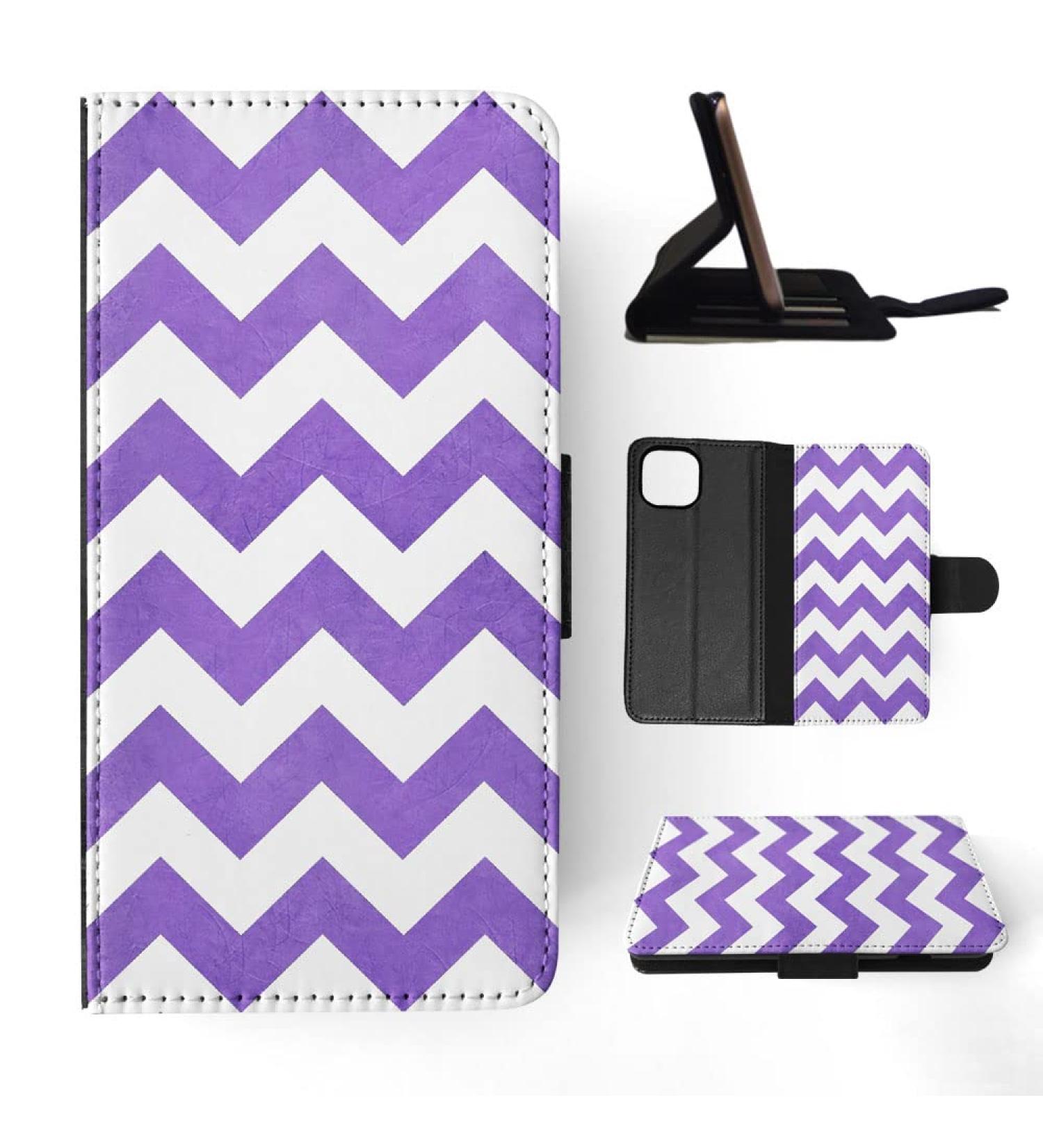 Apple iPhone 14 Plus Case - Zig Zag Pattern in Purple | Stylish & Durable Protection - Buy Online on GoSupps.com