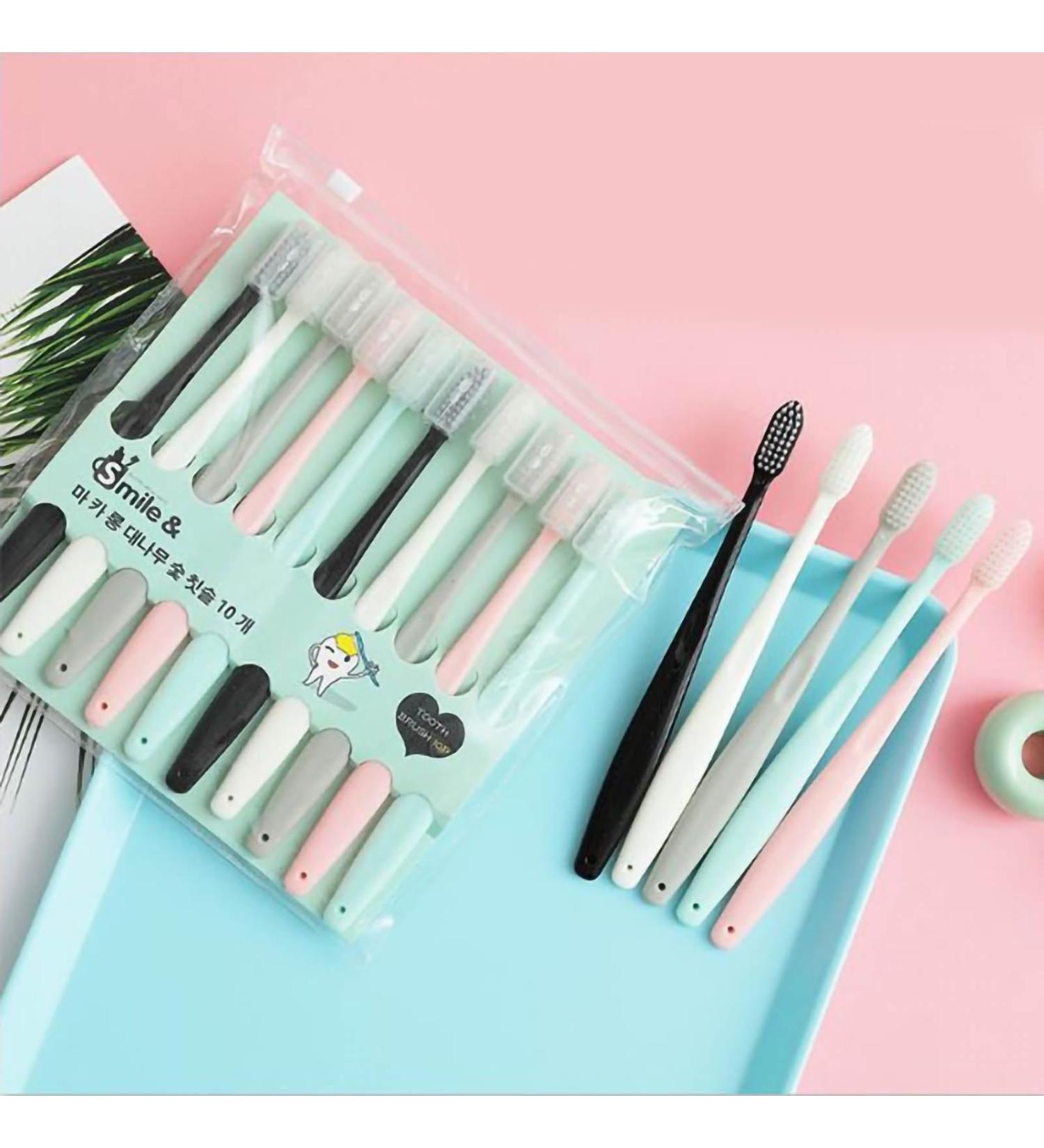 Ververt Touch Toothbrushes for Adults - 10 Soft Multi-Colored Brushes with Cover for Dental Care | International Shipping Available - Buy Online on GoSupps.com