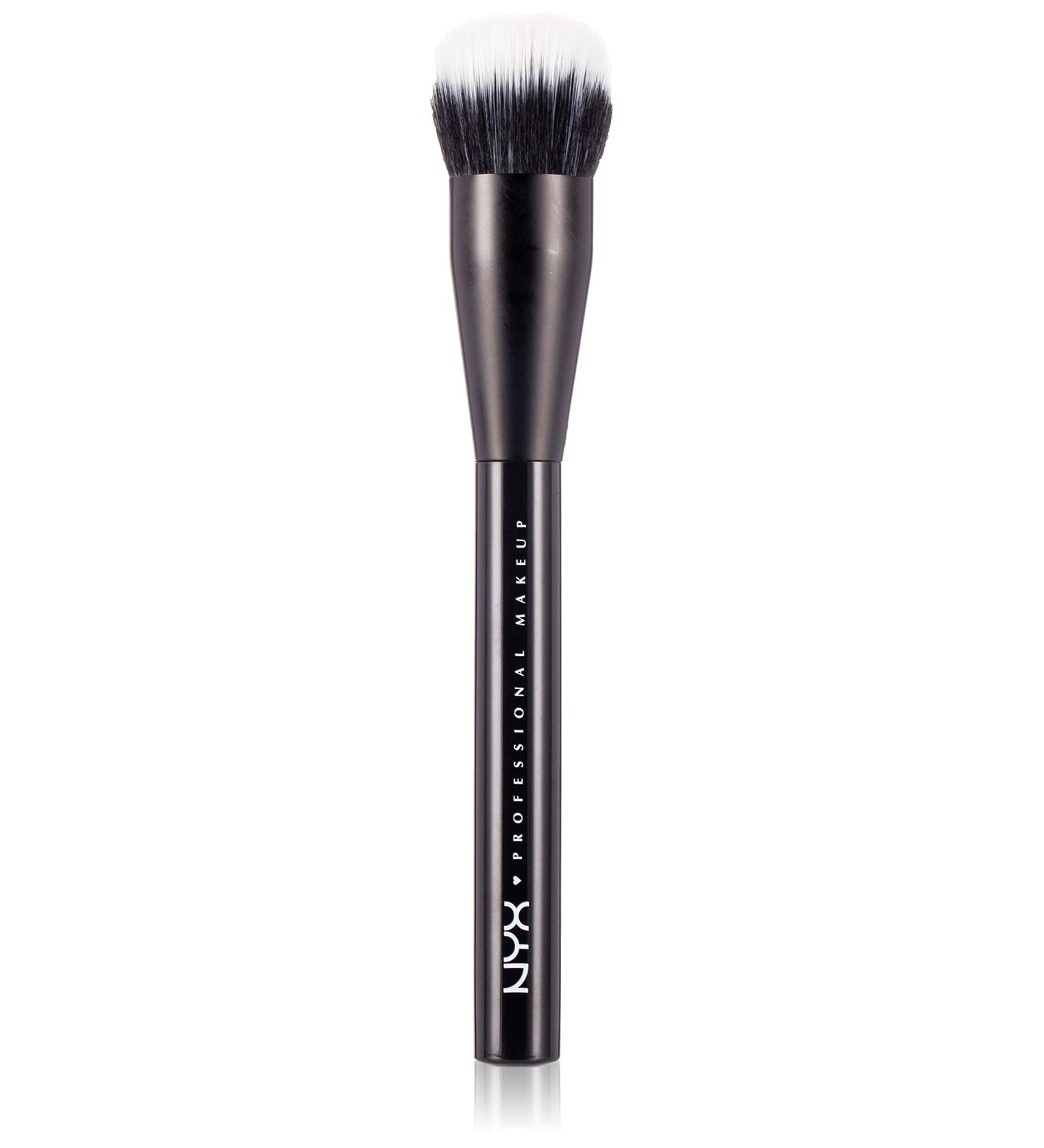 Nyx Professional Makeup Pro Brush Dual Fiber | Top Foundation & Makeup Brush for Flawless Application - Shop Internationally - Buy Online on GoSupps.com