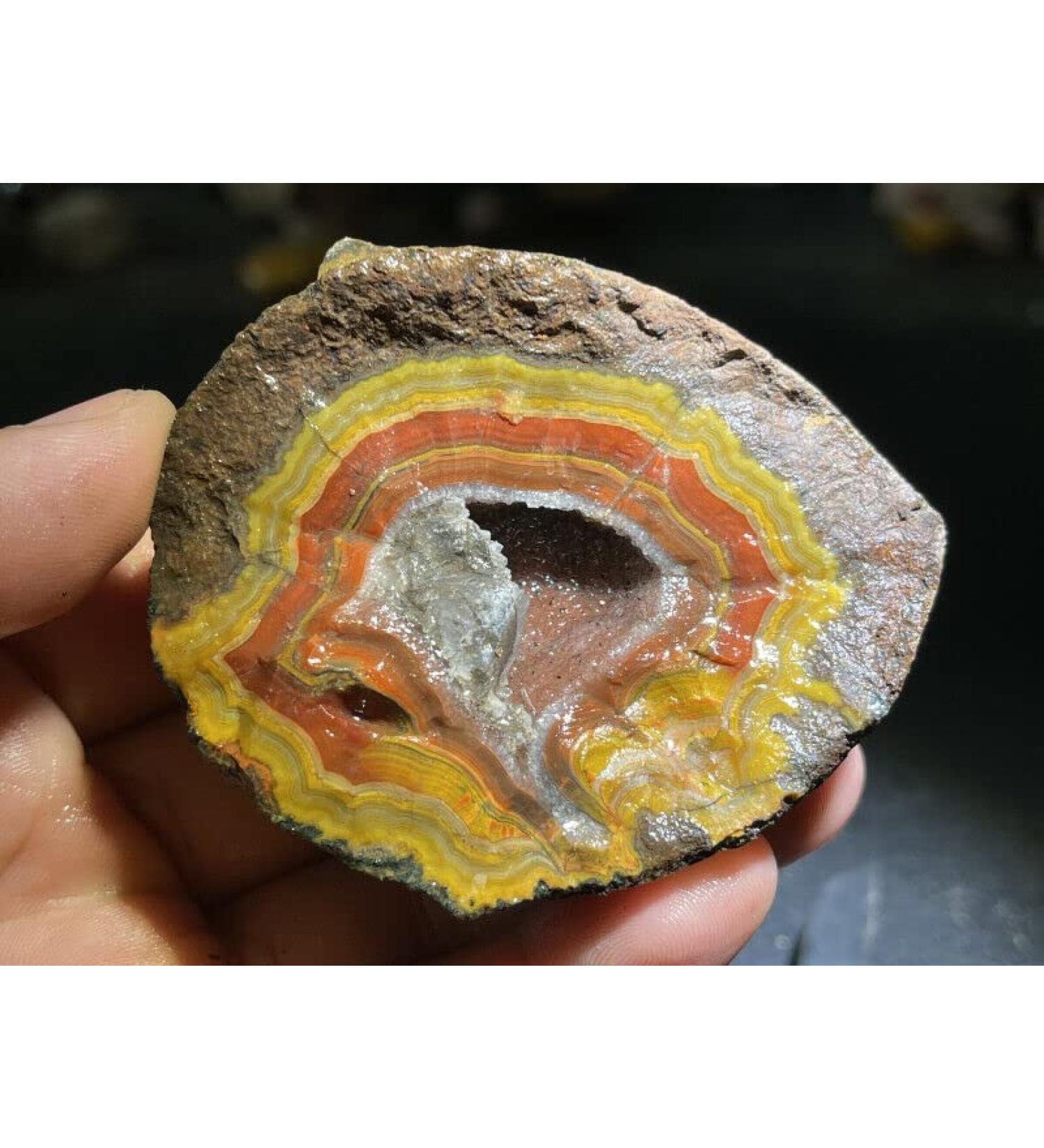 Natural Crystal Rough Red Battle Blood Agate Rough China Agate Crystal Achat Geode Specimen 170g RD45 - Buy Online on GoSupps.com