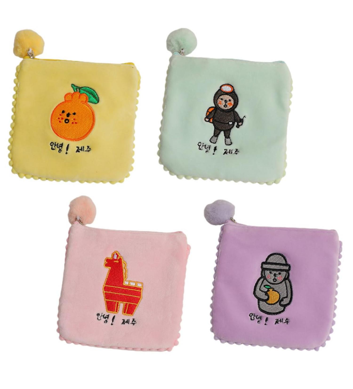 Gleavi Reusable Tampon Holder - Compact 4-Piece Sanitary Case | Portable & Multifunctional Travel Pocket for Daily Use - Buy Online on GoSupps.com