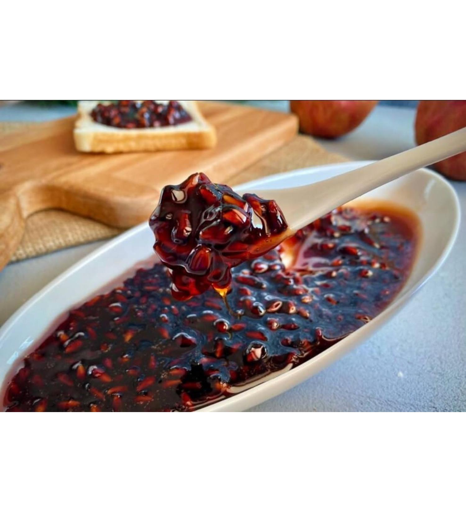 Gulluoglu Pomegranate Jam with Chia Seeds (No added sugar) 280gr (Jar) daily fresh shipment from Gulluoglu Shop at the Spice Bazaar - Buy Online on GoSupps.com