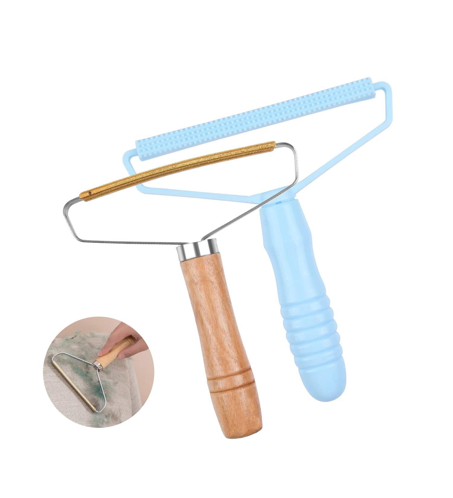 Vicloon Portable Lint Remover 2PCS Lint Roller Portable Lint Remover Carpet Lint Roller Carpet Scraper Manual Brush Tool Shaver Pet Hair Remover with Long Wooden Handle Fuzz Shaver Manual + Plastic - Buy Online on GoSupps.com