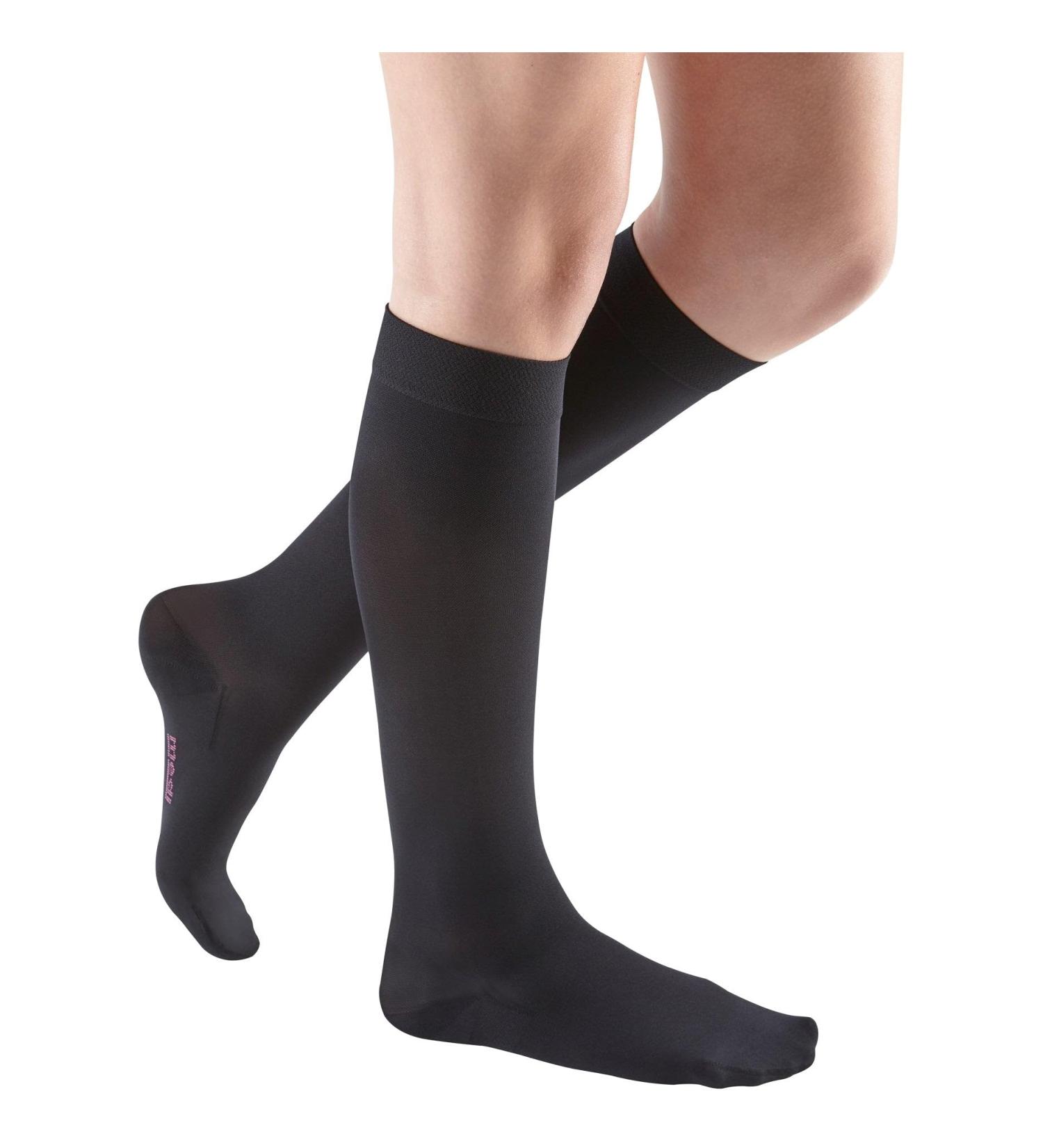Buy Mediven Comfort Women's Calf High Compression Stockings 20-30 mmHg - Closed Toe Ebony VII Standard - International Shipping Available - Buy Online on GoSupps.com