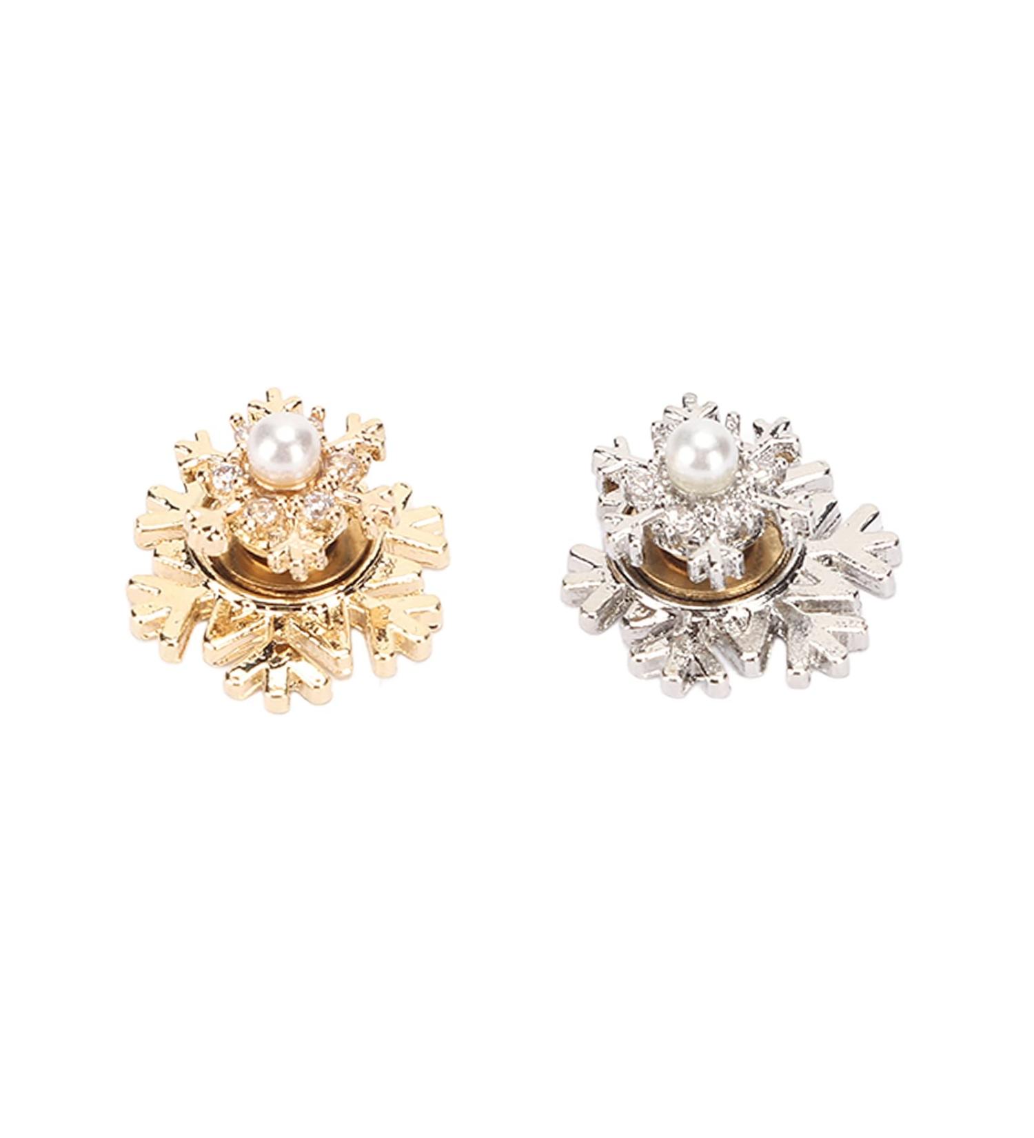 2 Pcs Nail Art Rhinestones Shiny Glossy Snowflakes Transit Bead Nail Decorations for Christmas Party Daily Nail Rhinestones for Girls Nail Art DIY Crafts Decoration Supplies - Buy Online on GoSupps.com