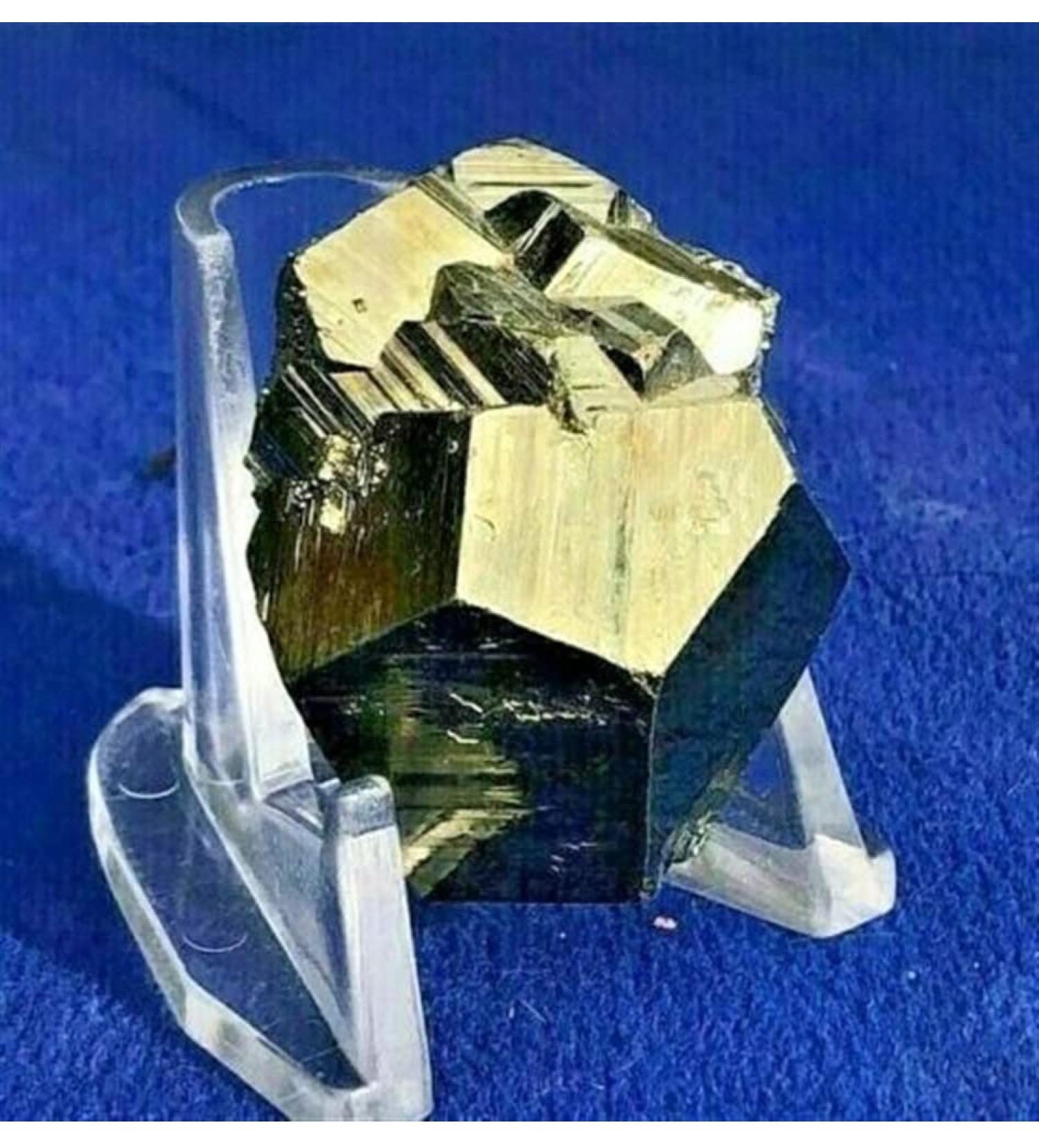 Natural Crystal Rough for Pyrite Cubes with Large Faces of Highly Reflective Crystals Raw Stones and Minerals dingchi - Buy Online on GoSupps.com