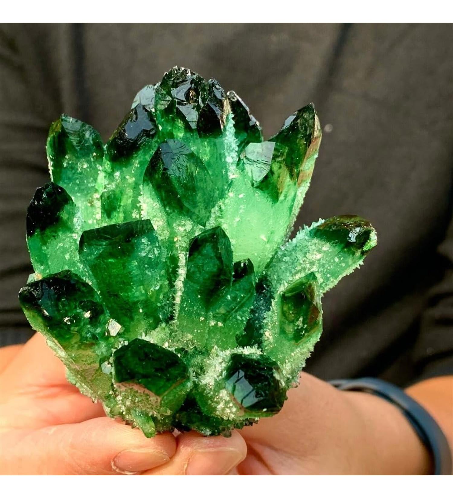 Green Ghost Crystal Ore Cluster Specimen ERTEYIN (Size : 750-850g) - Buy Online on GoSupps.com