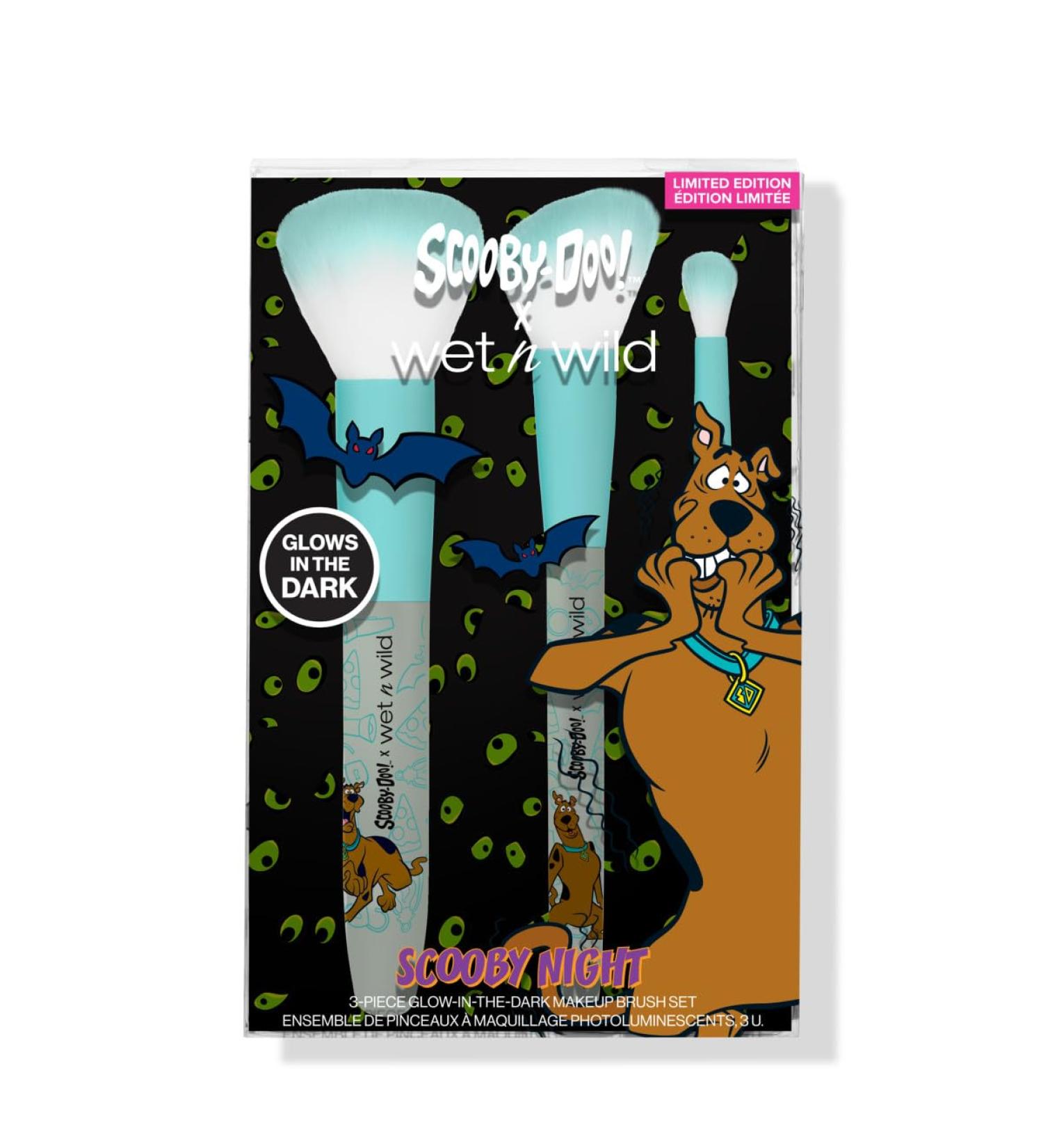 Shop Wet n Wild Scooby Doo Collection - Scooby Night 3-Piece Makeup Brush Set | International Shipping Available - Buy Online on GoSupps.com