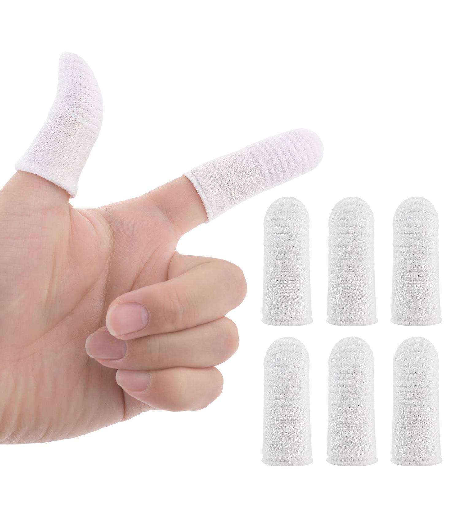 Molain 6-Piece Dog Toothbrush Set - 360 Nylon Finger Brush for Dogs & Cats | Full Surround Bristle for Easy Tongue & Teeth Cleaning (White) - Buy Online on GoSupps.com