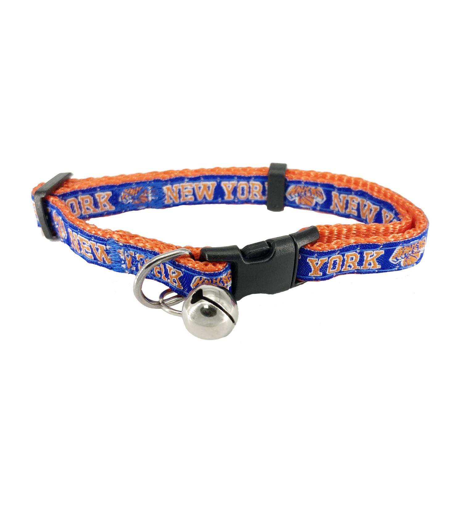 Pets First NBA NY Knicks CAT Collar Adjustable Break-Away Collar for Cats with Licensed Team Name & Logo. Cute & Fashionable Basketball Sports Cat Collar with Metal Jingle Bell, Team Color (KNX-5010)